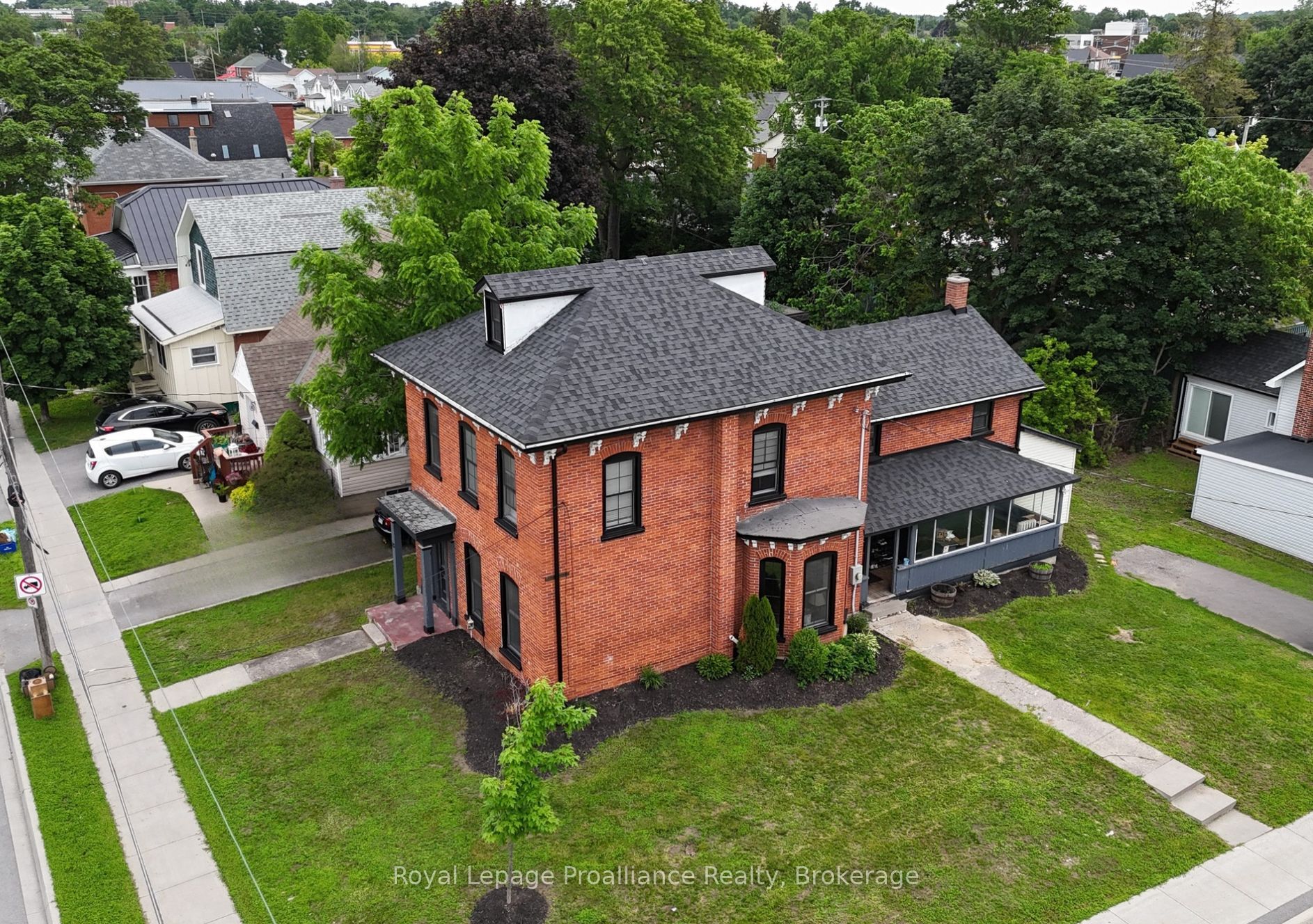 83 Cedar Street Property Photo 1