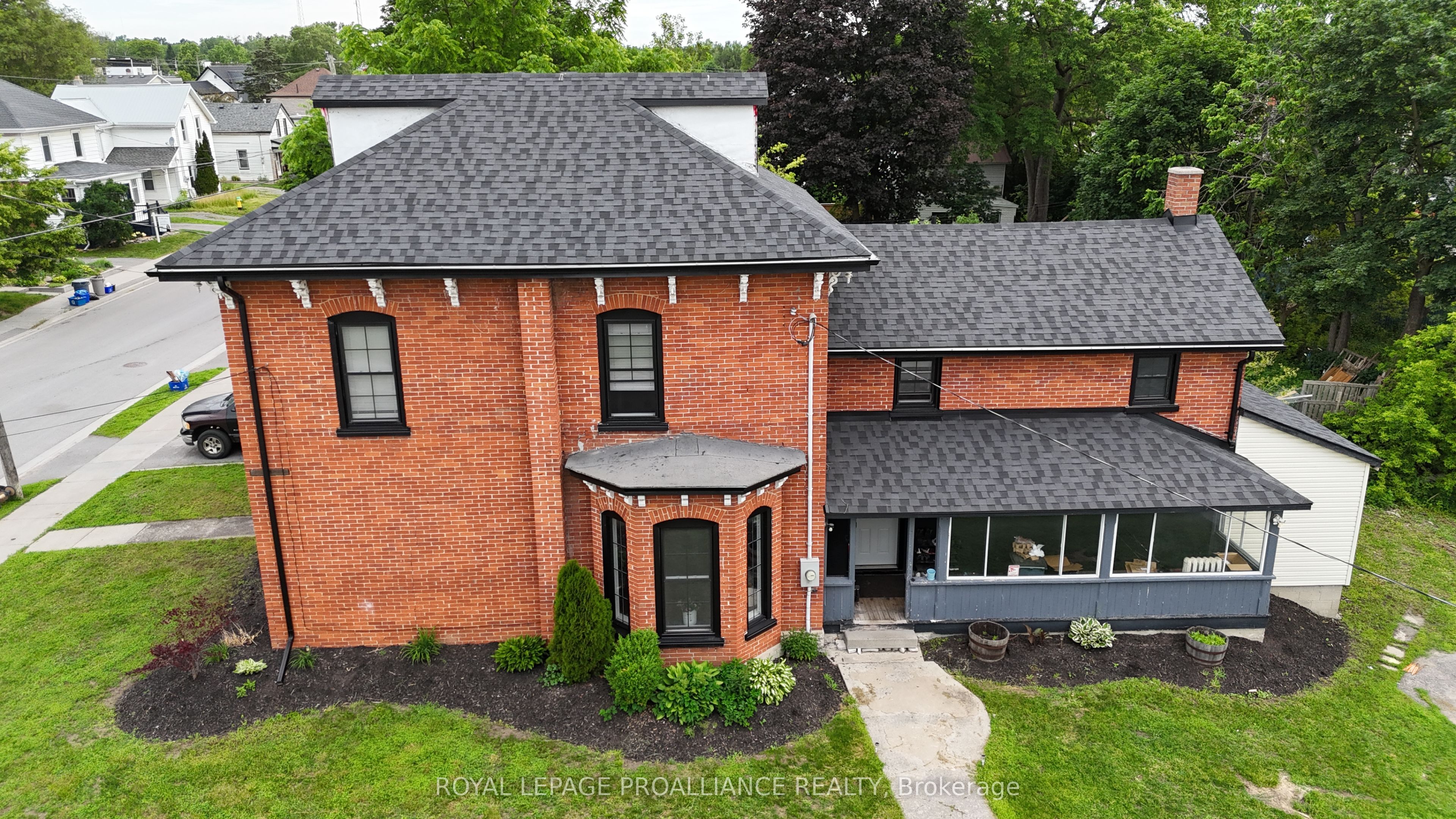 83 Cedar Street Property Photo 2