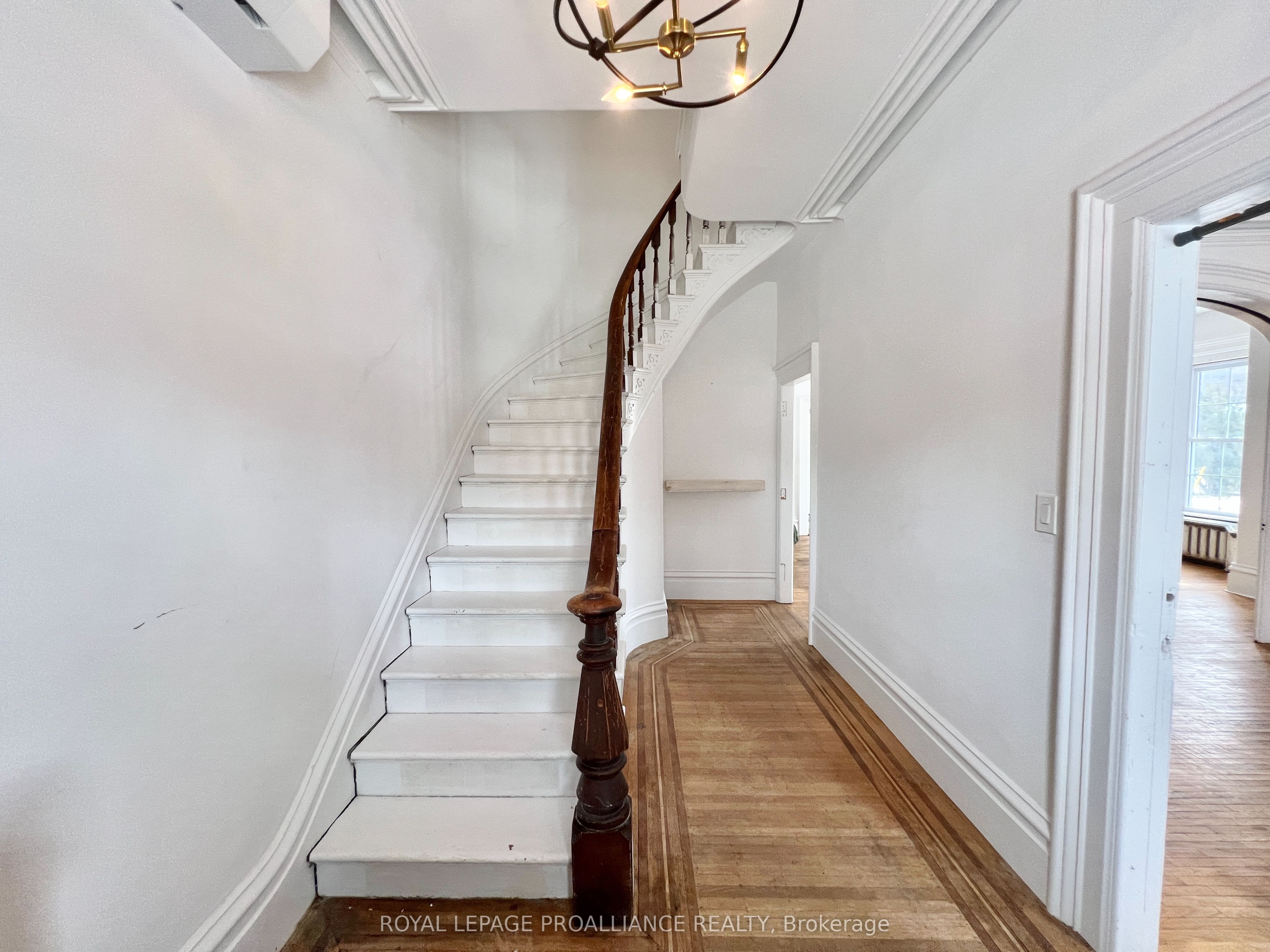 83 Cedar Street Property Photo 5