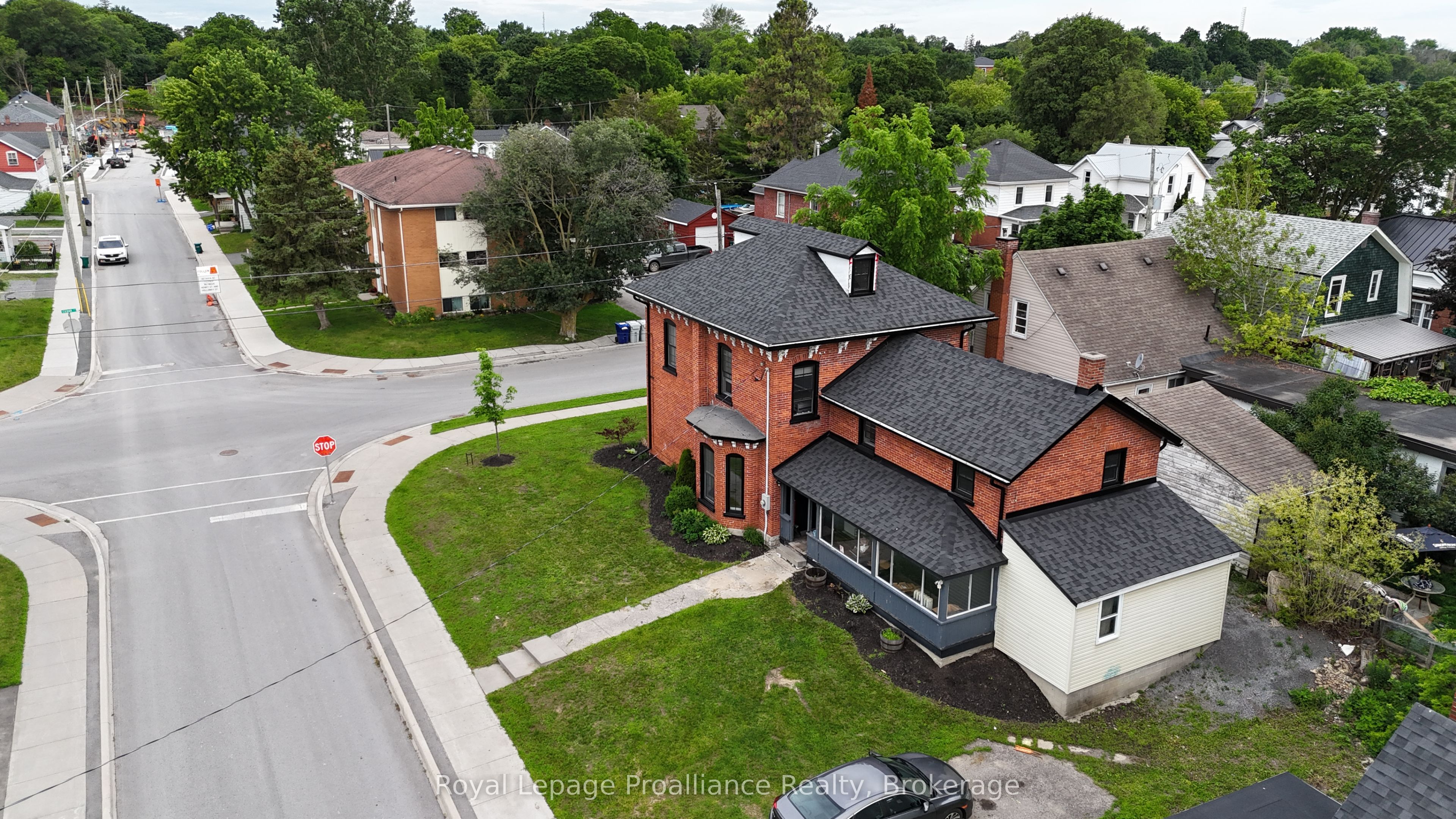 83 Cedar Street Property Photo 31