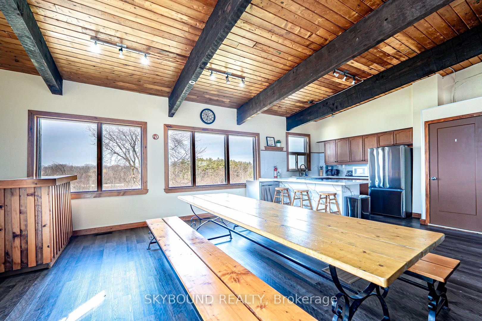 157 Tyrolean Lane Property Photo 15