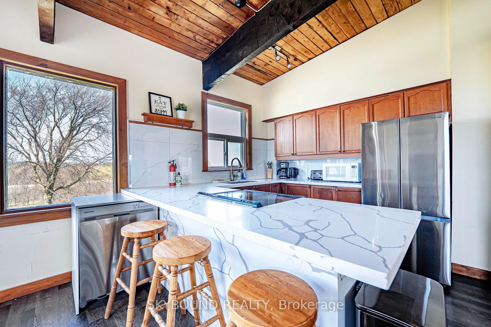 157 Tyrolean Lane Property Photo 17