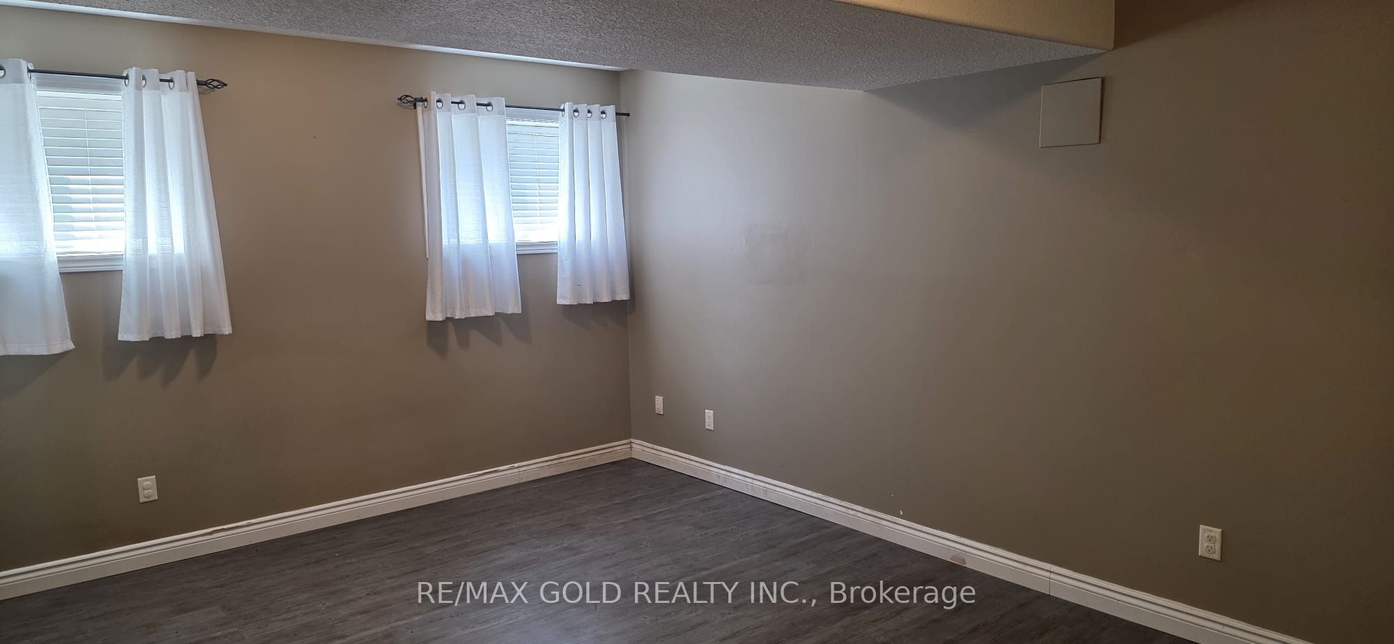 11 Rose Avenue Property Photo 6