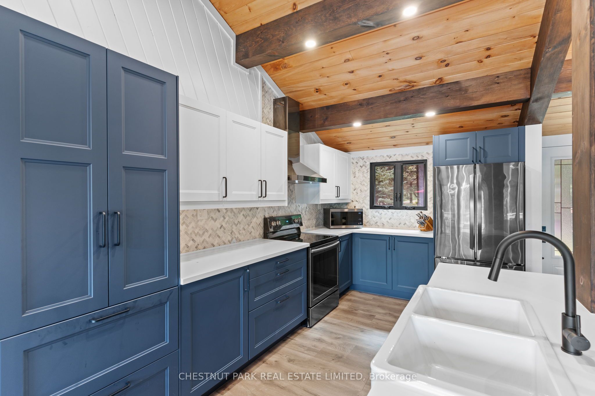 1004 Aztec Trail Property Photo 9
