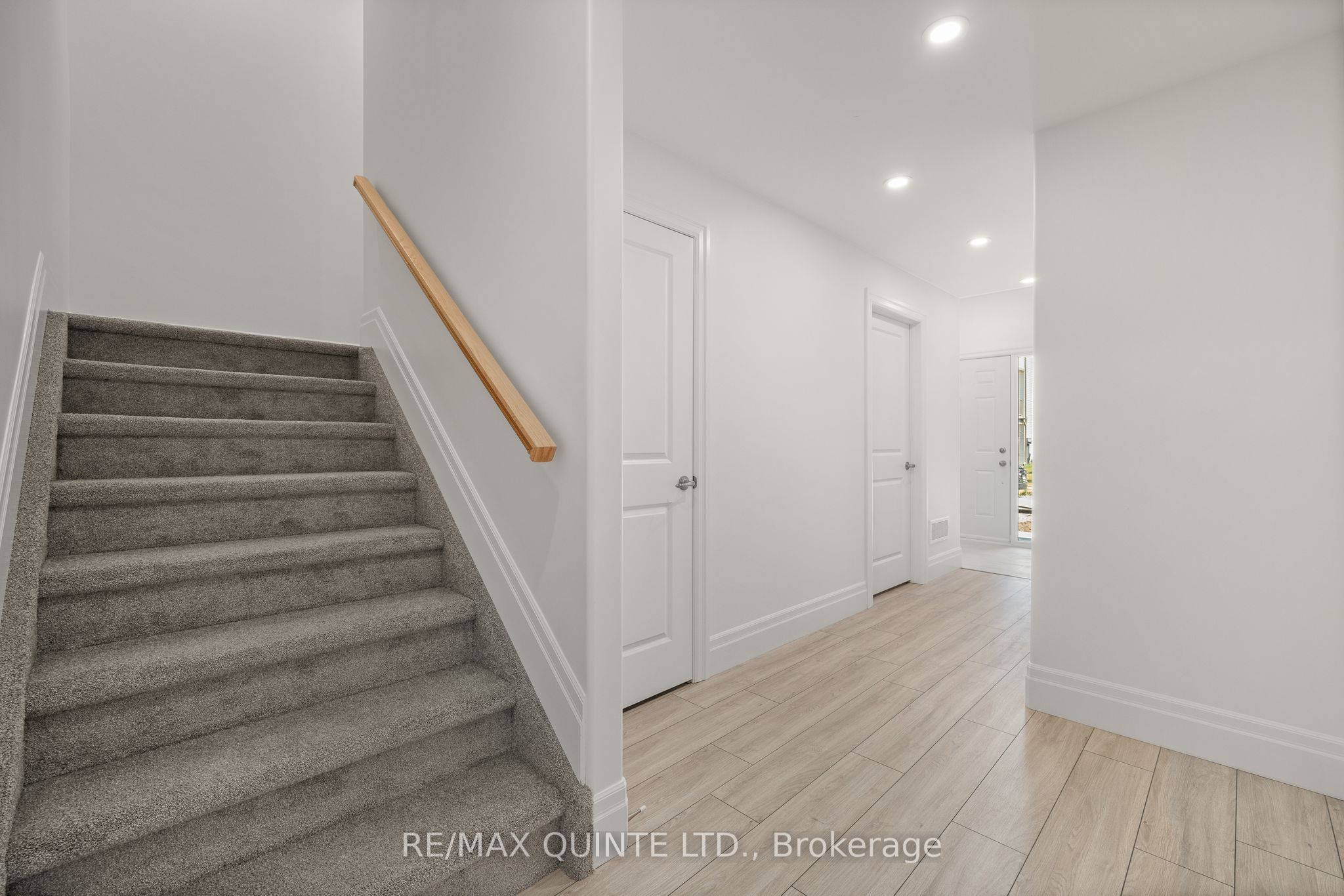 51 Evans Street Property Photo 4