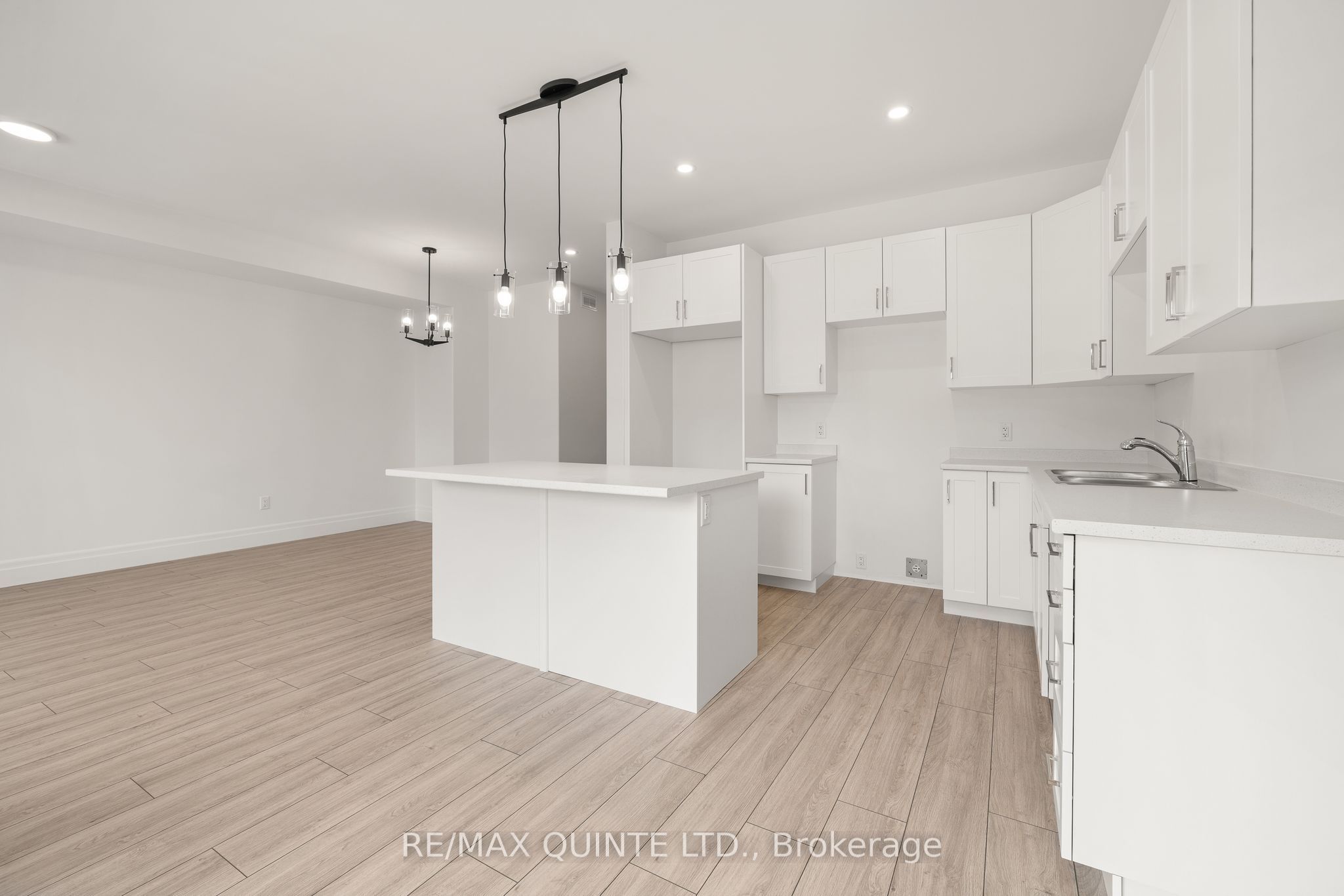 51 Evans Street Property Photo 6
