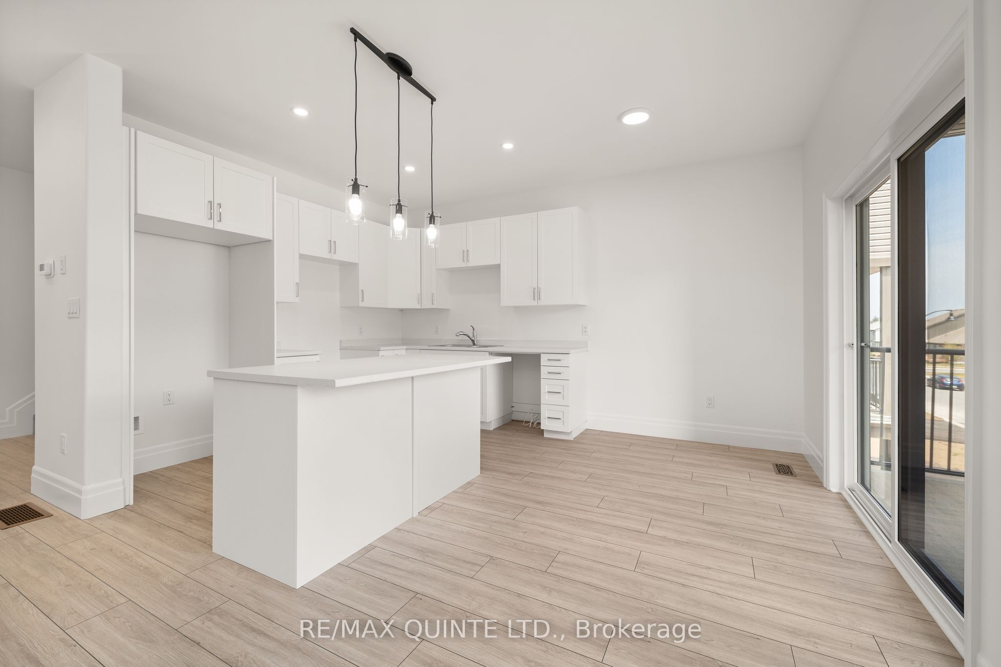 51 Evans Street Property Photo 7