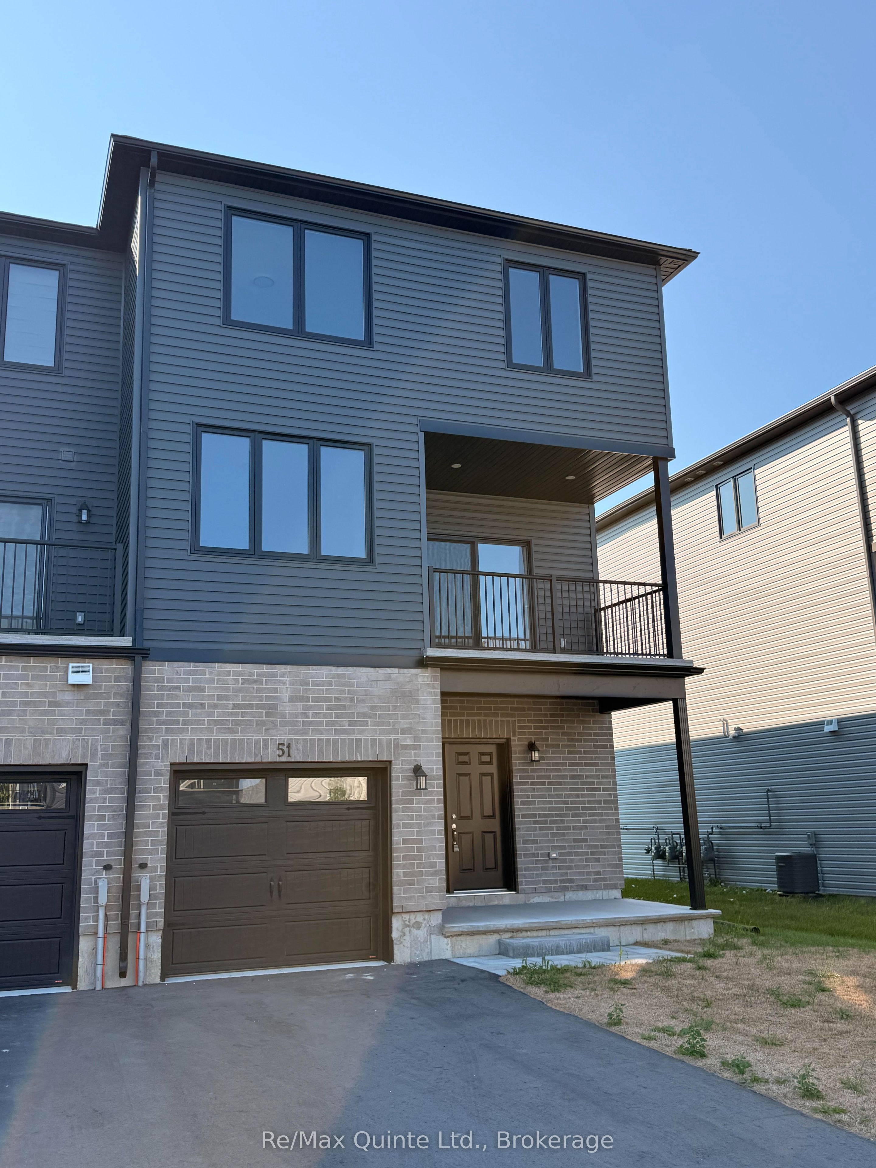51 Evans Street Property Photo 29