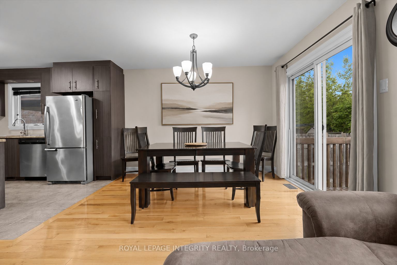 2345 Marble Crescent Property Photo 11