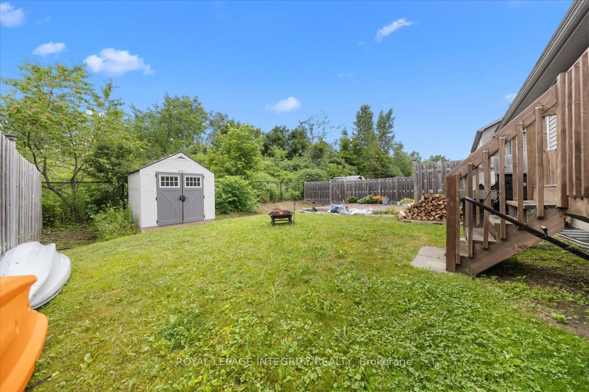 2345 Marble Crescent Property Photo 30