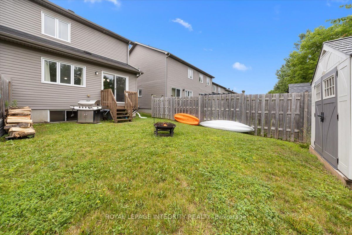 2345 Marble Crescent Property Photo 33