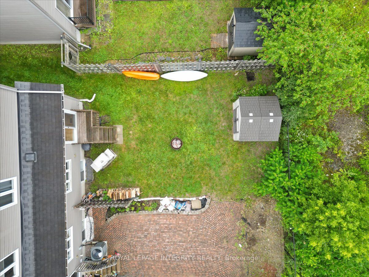 2345 Marble Crescent Property Photo 34