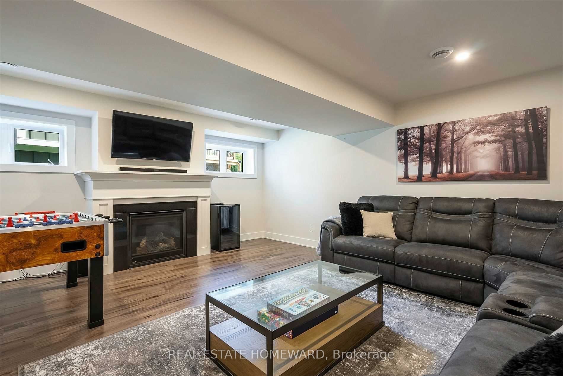 222 Yellow Birch Avenue Property Photo 26