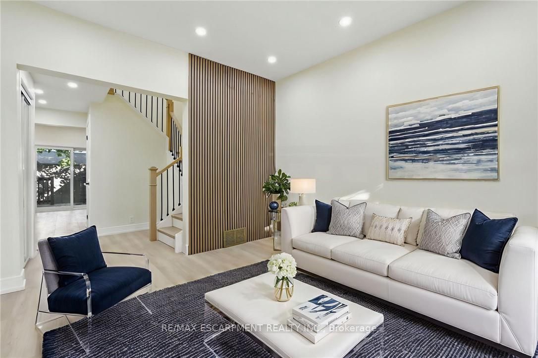 9 Alice Street Property Photo 7
