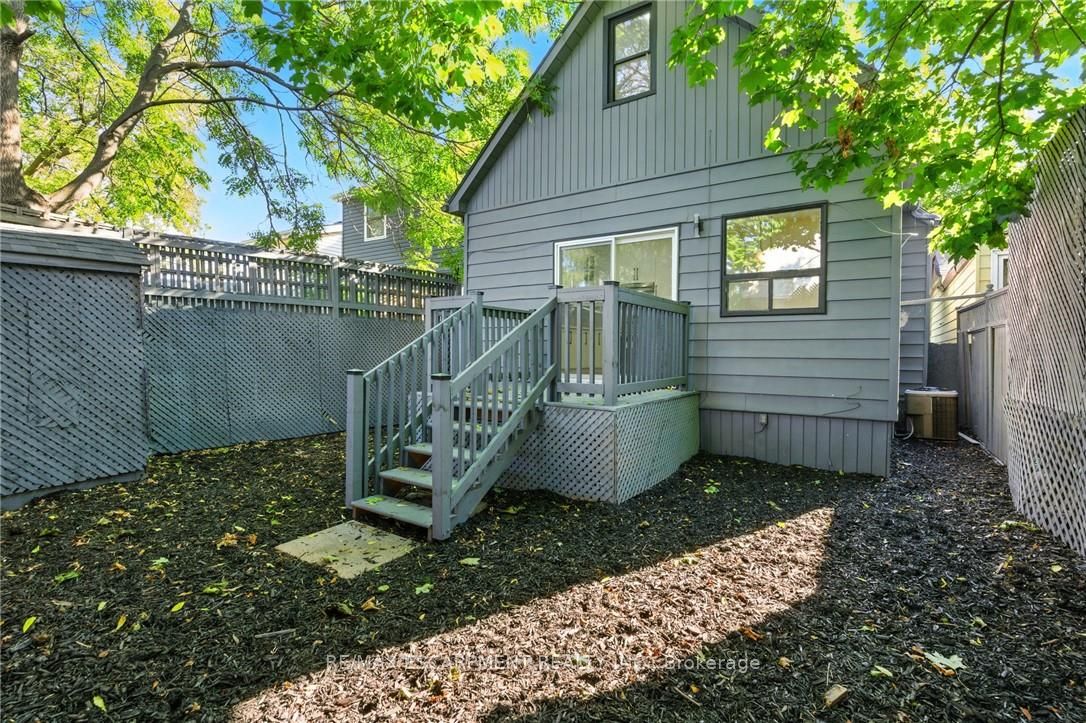 9 Alice Street Property Photo 42