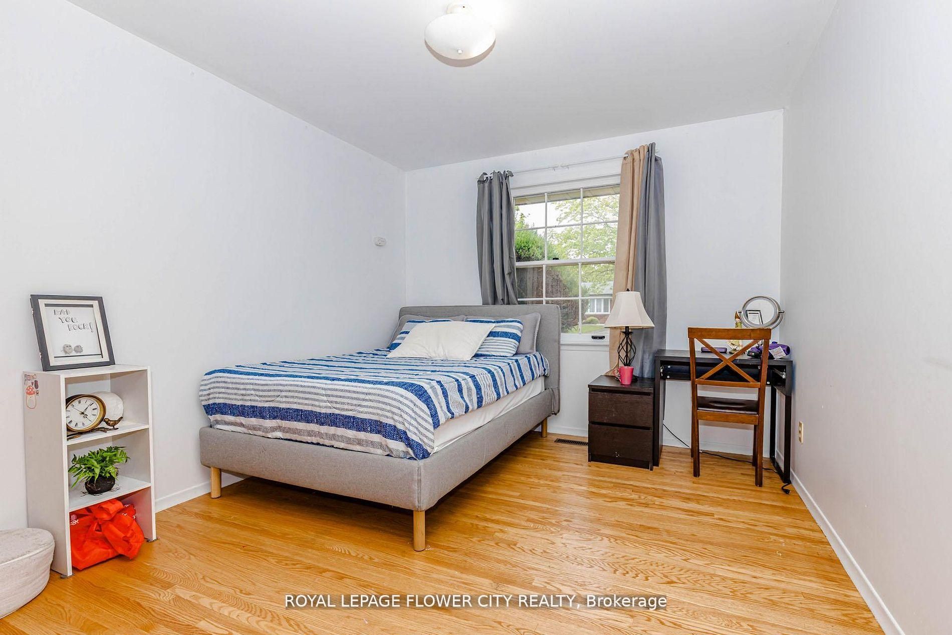 15 Cumberland Crescent Property Photo 7