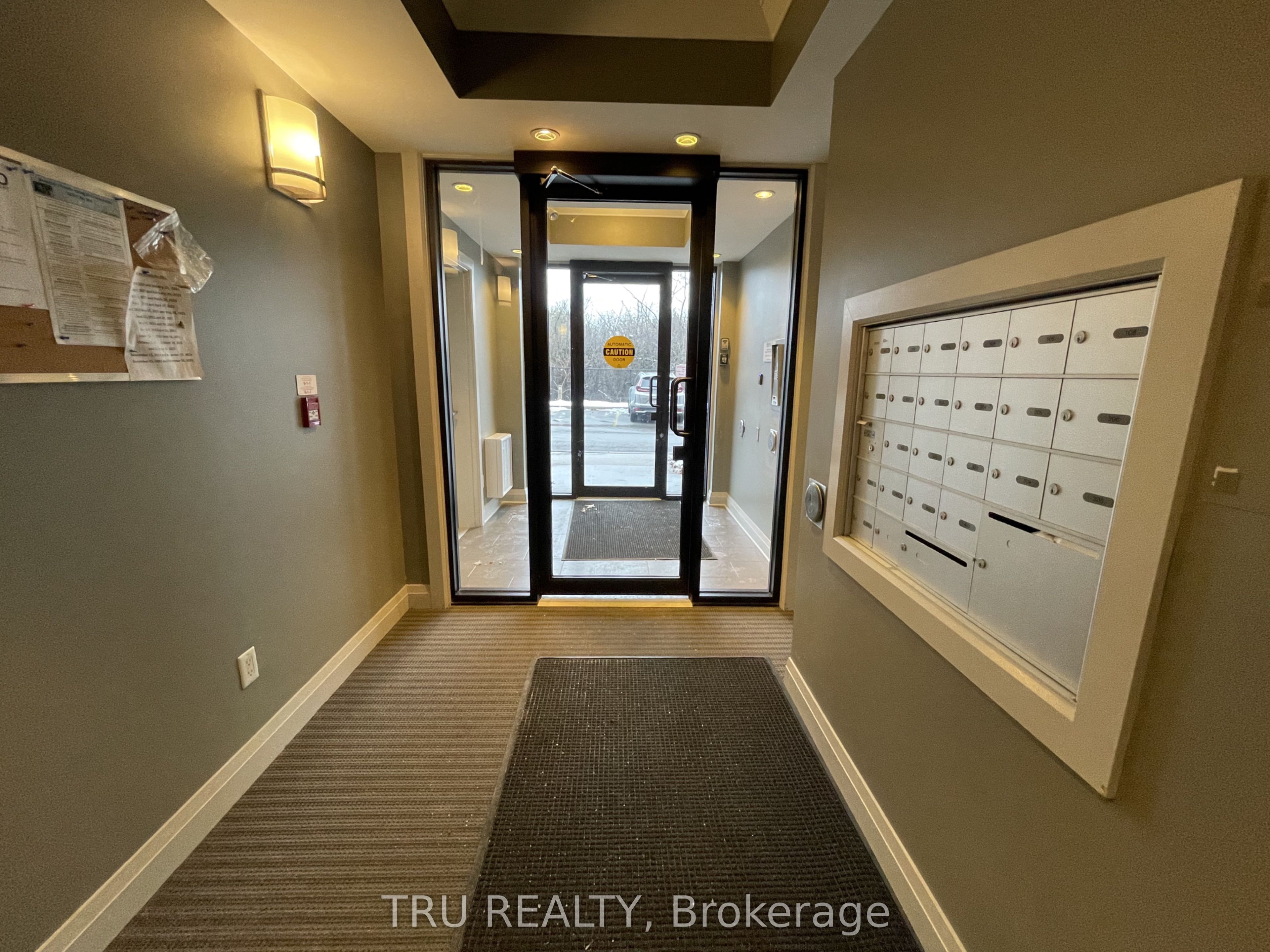 655 Beauparc Private 404 Property Photo 4