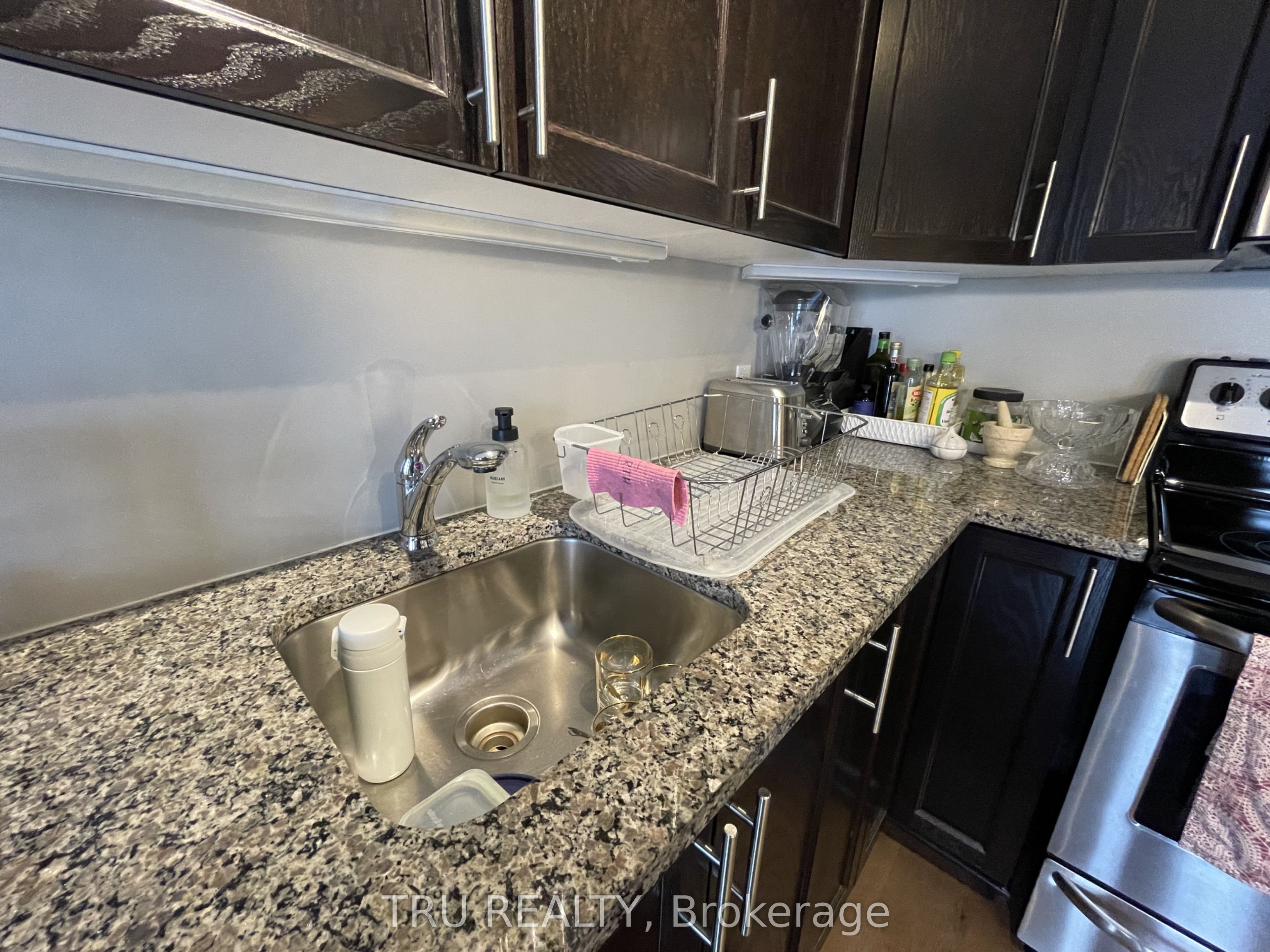 655 Beauparc Private 404 Property Photo 11