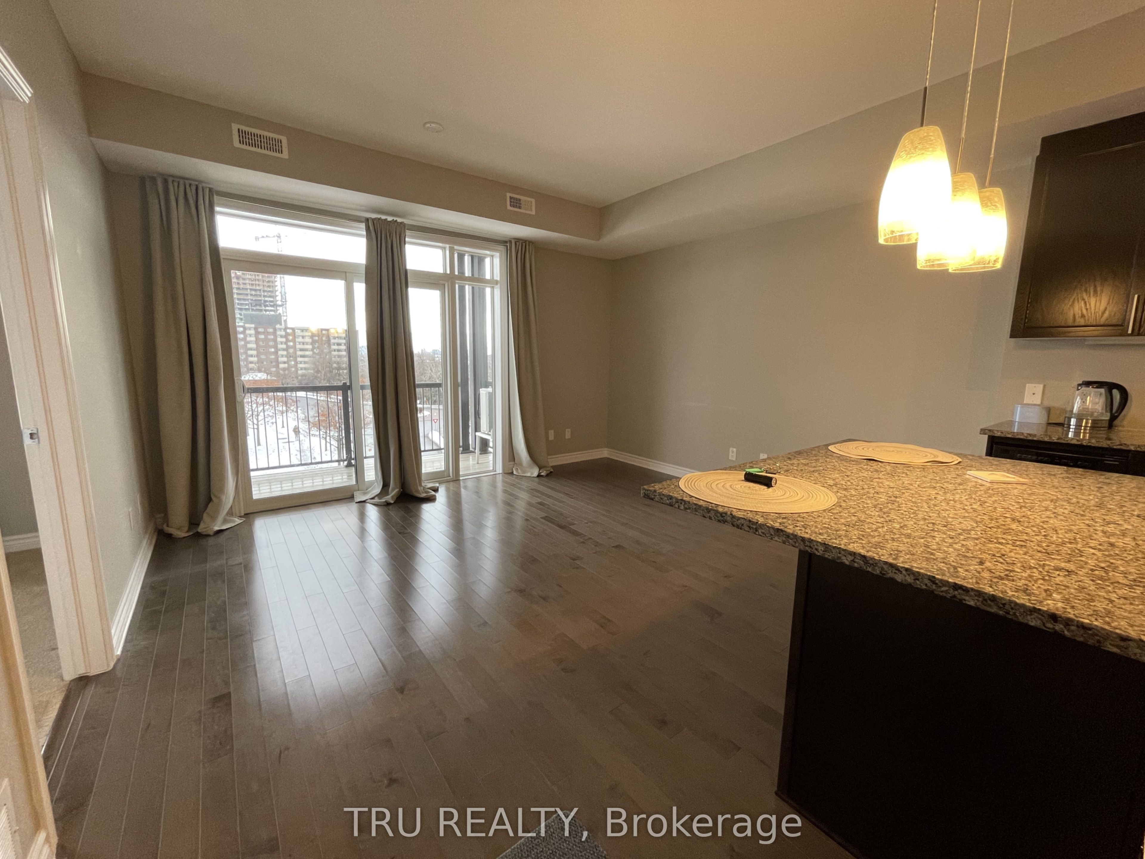 655 Beauparc Private 404 Property Photo 15