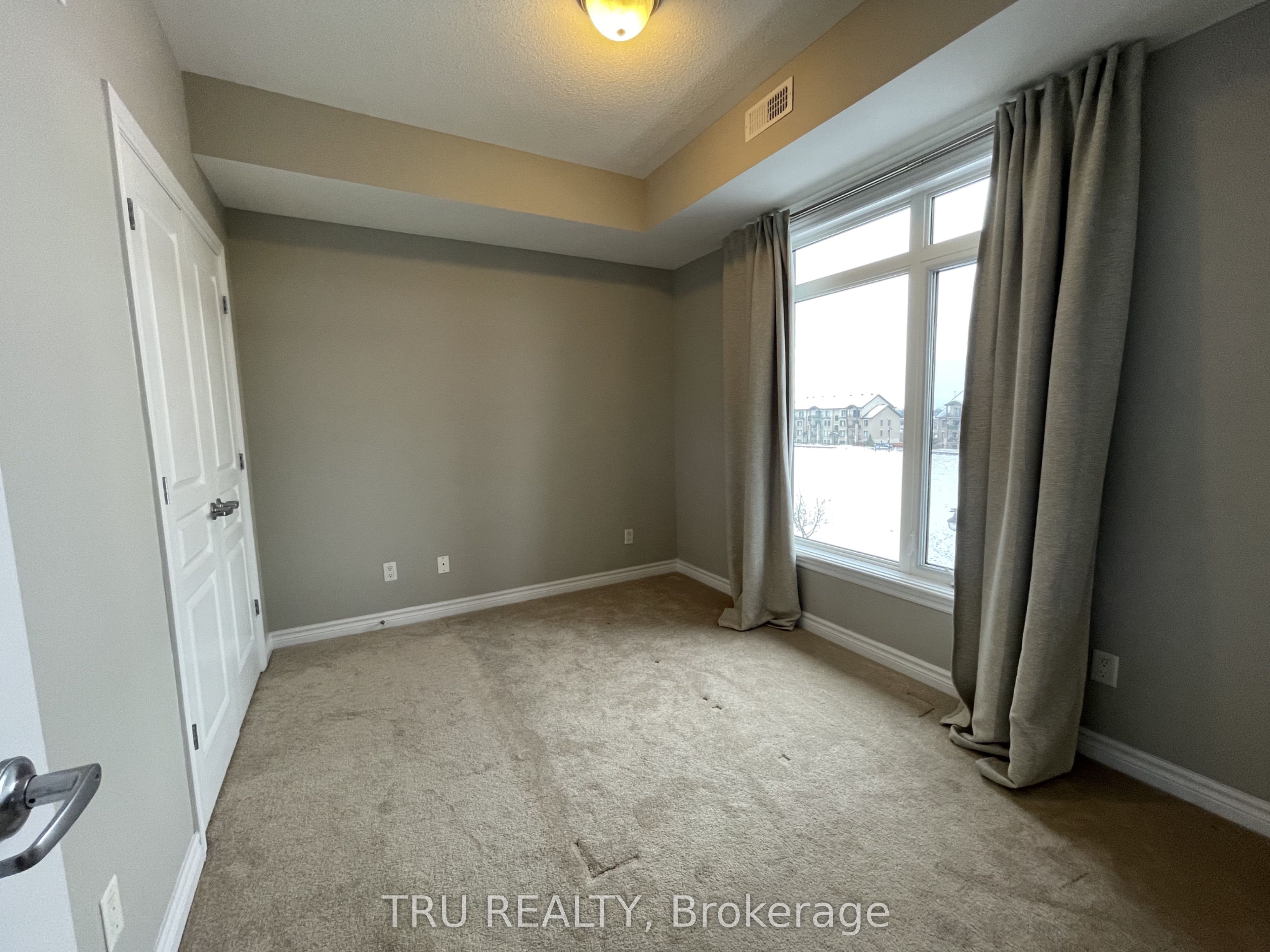 655 Beauparc Private 404 Property Photo 17