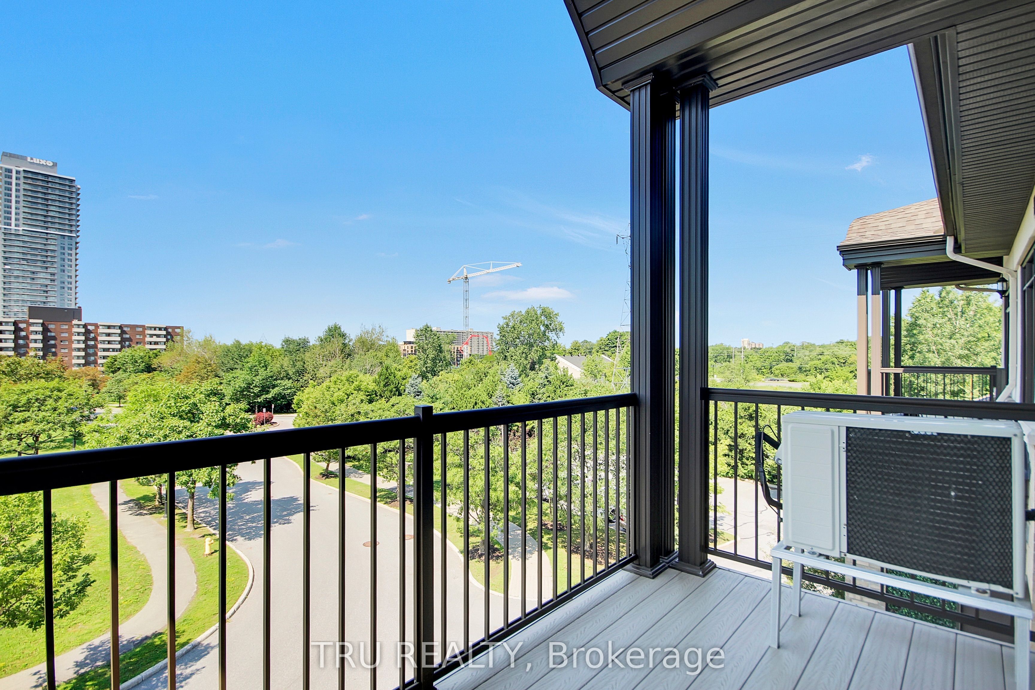 655 Beauparc Private 404 Property Photo 23