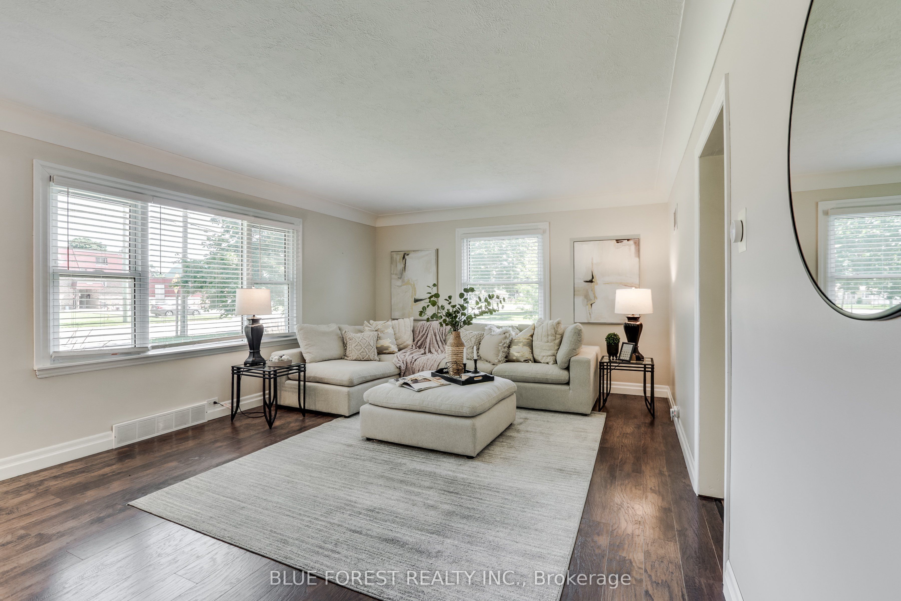 114 Graham Road Property Photo 4