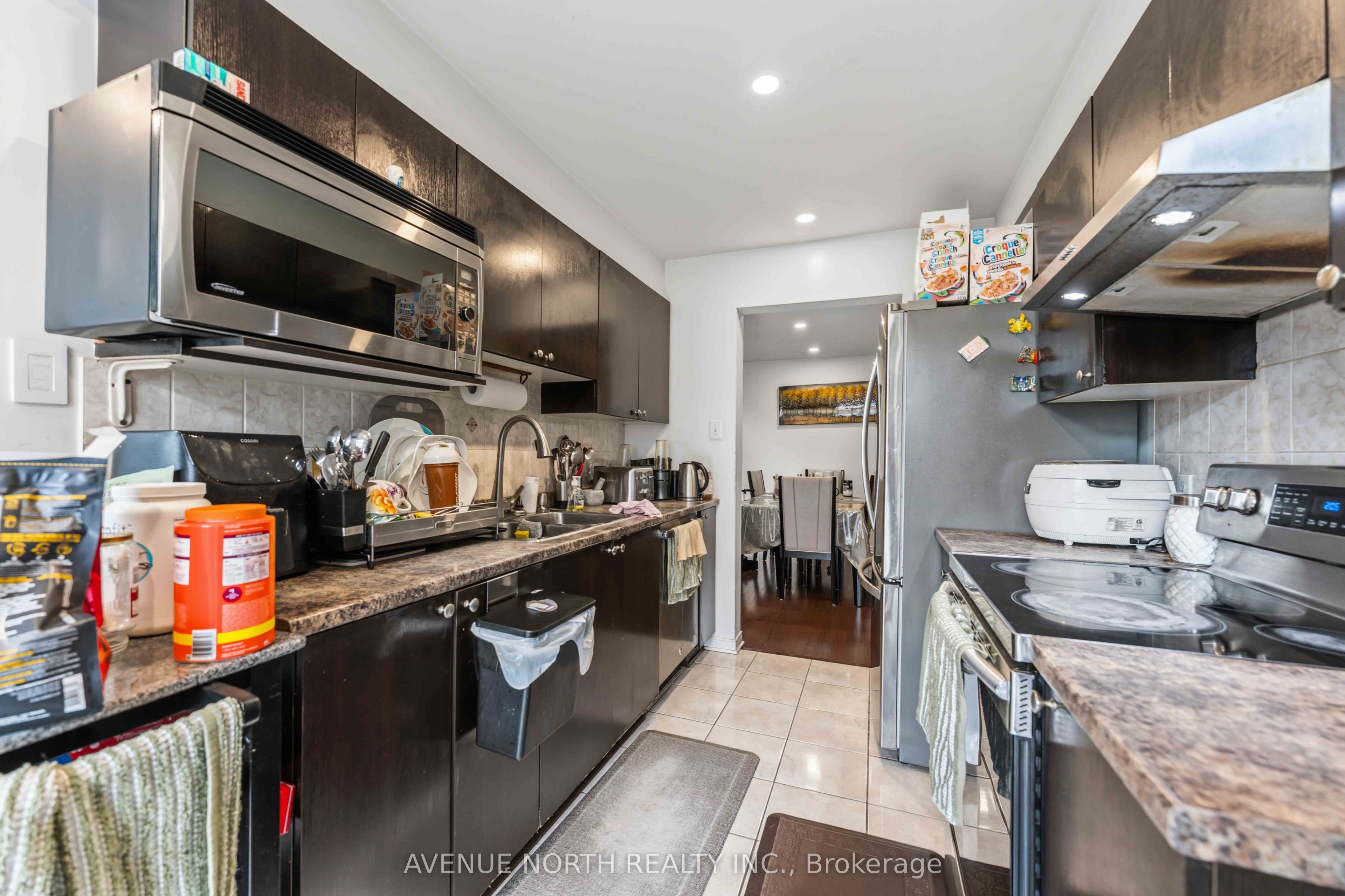 216 Cityview Crescent Property Photo 16