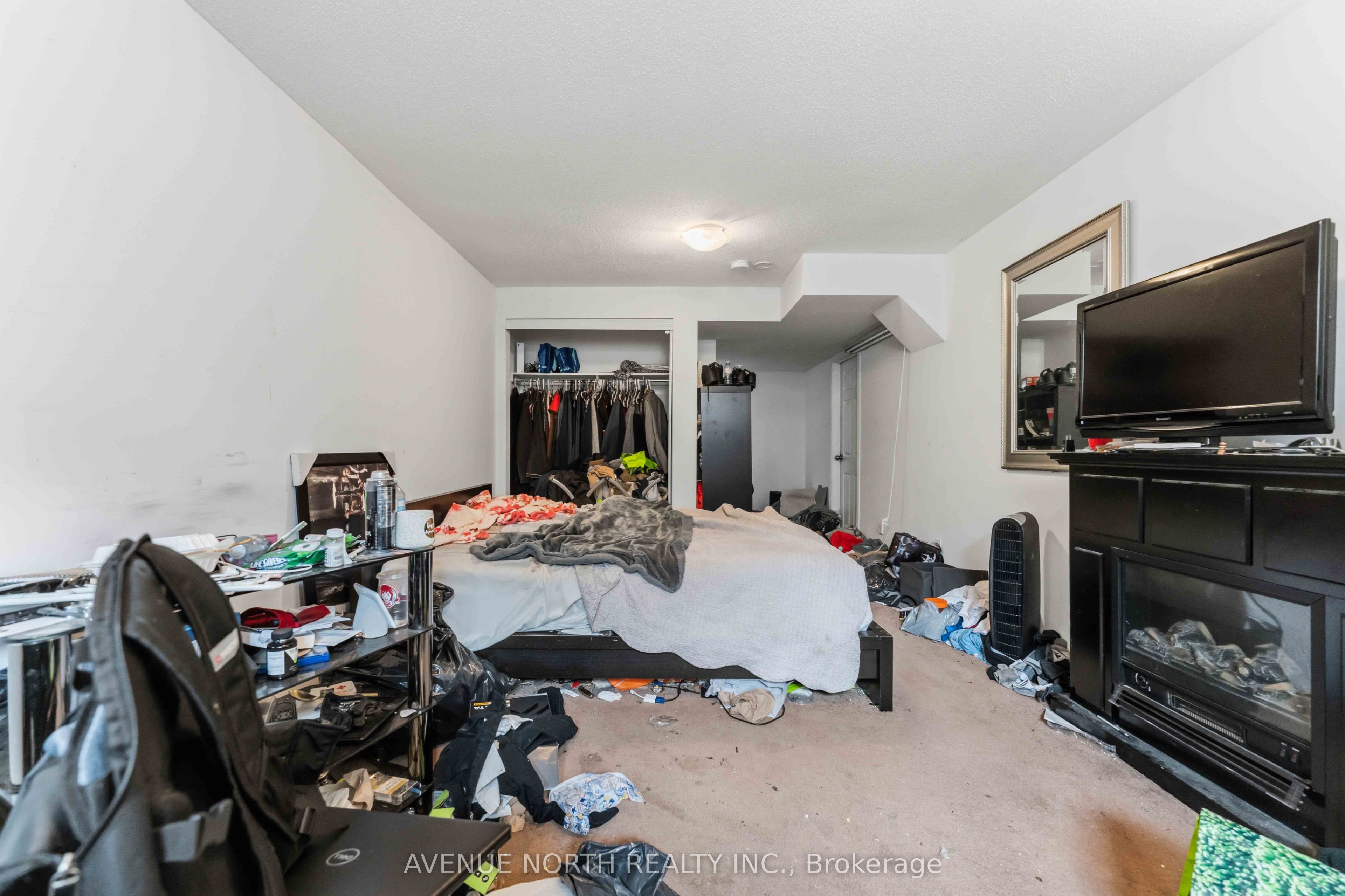 216 Cityview Crescent Property Photo 32