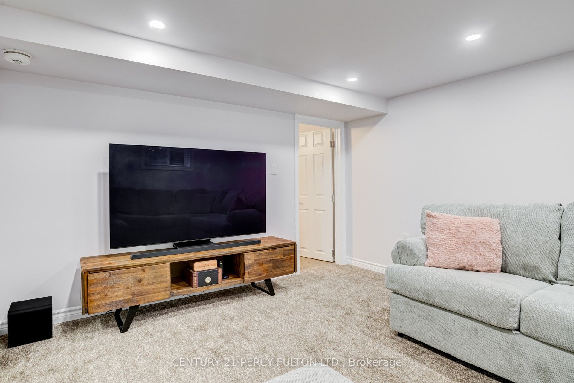 144 Taylor Avenue Basement Property Photo 10