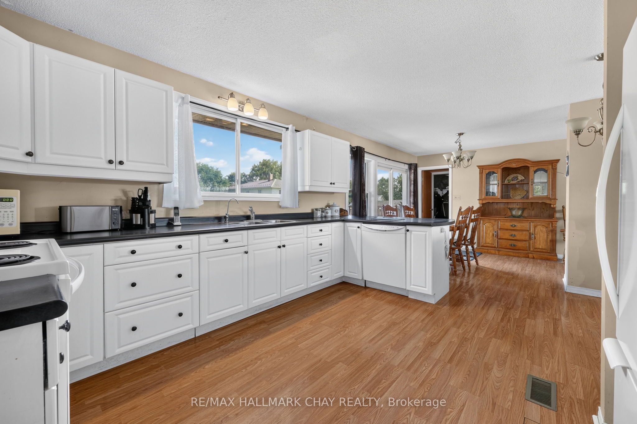 41 Albert Street Property Photo 5