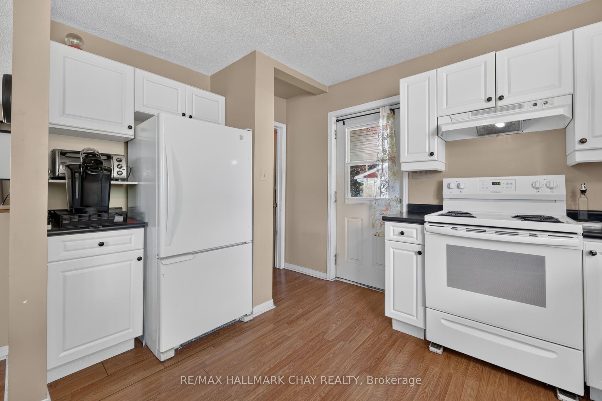 41 Albert Street Property Photo 6