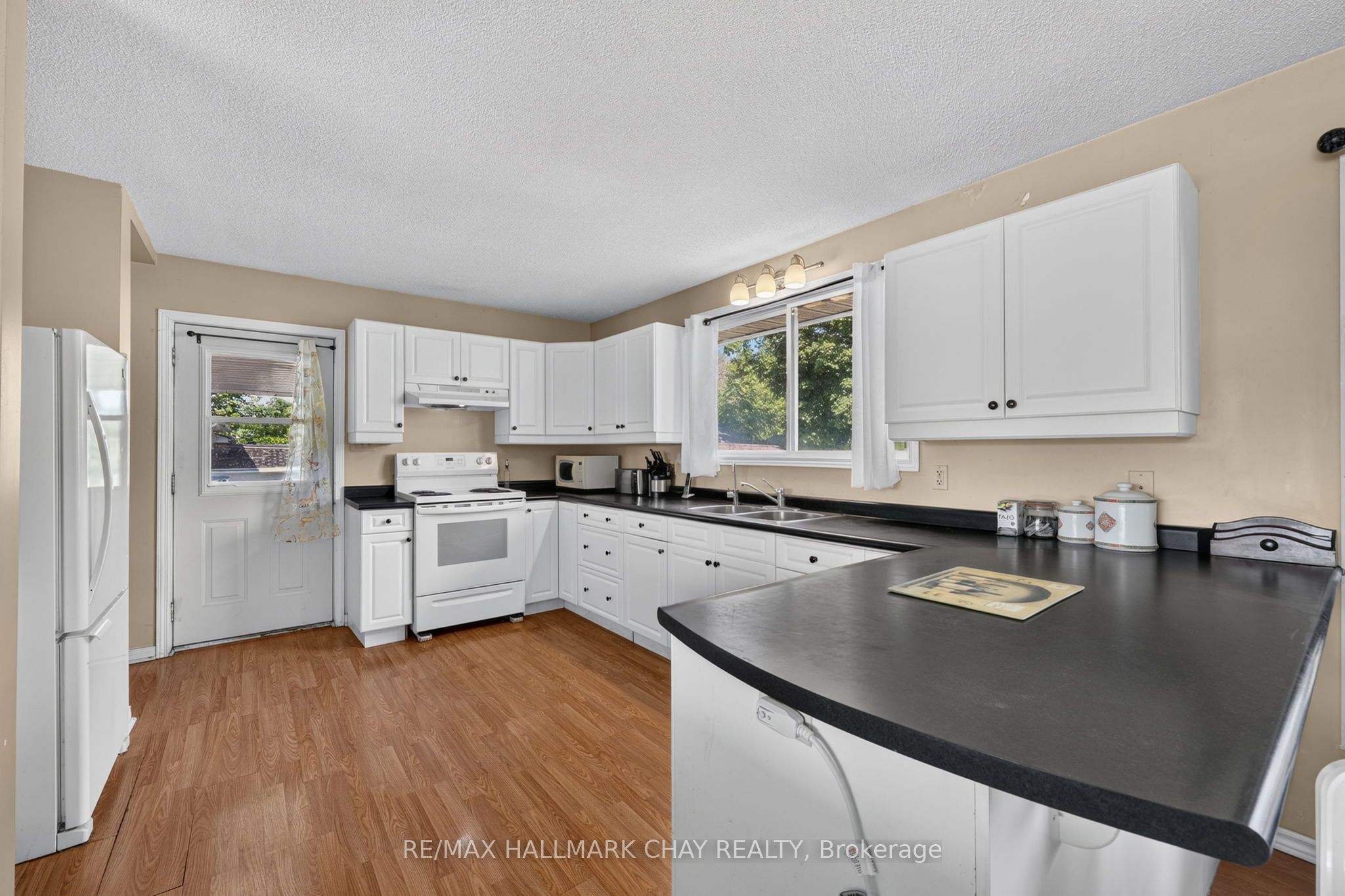 41 Albert Street Property Photo 7