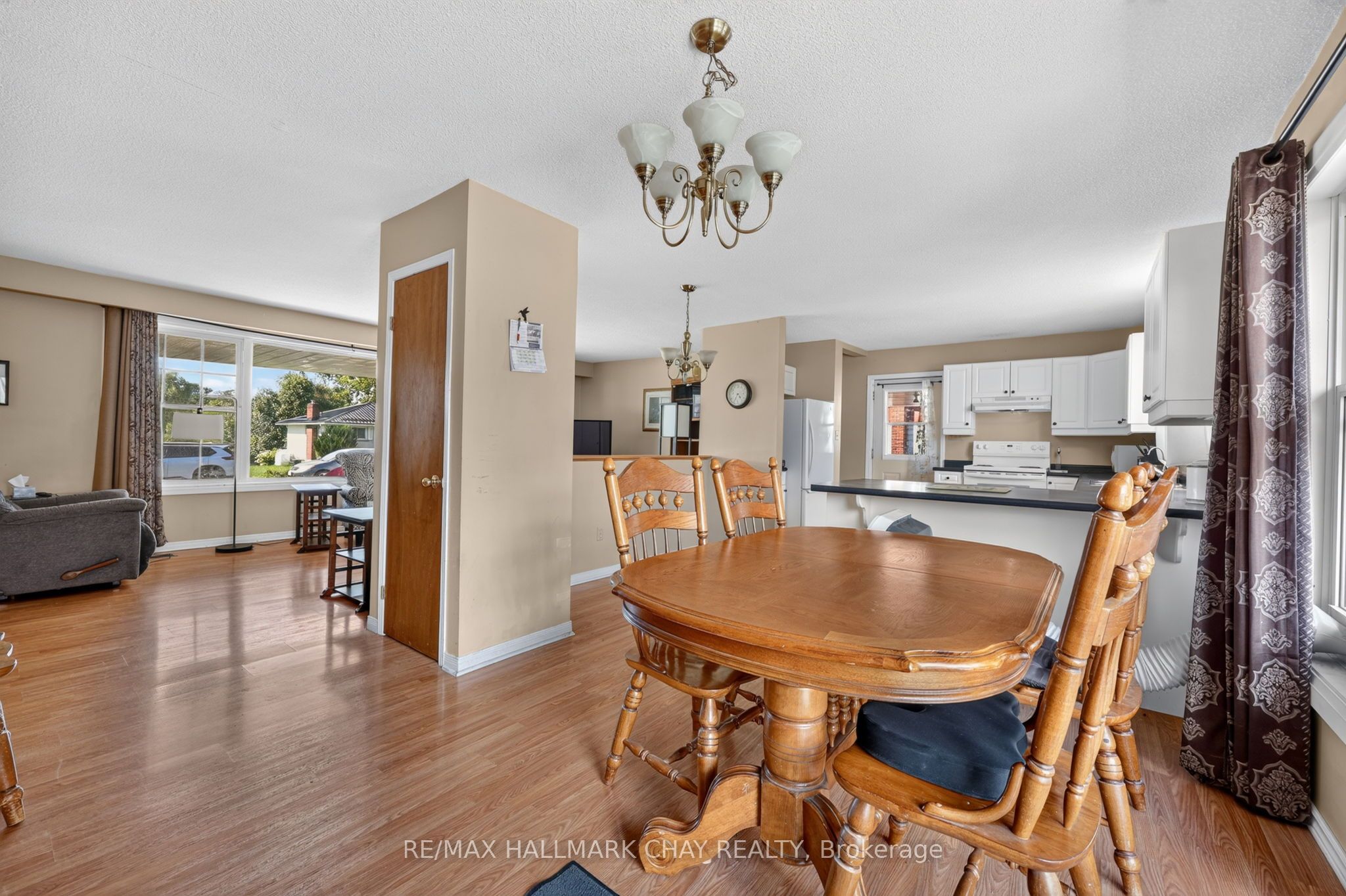 41 Albert Street Property Photo 9