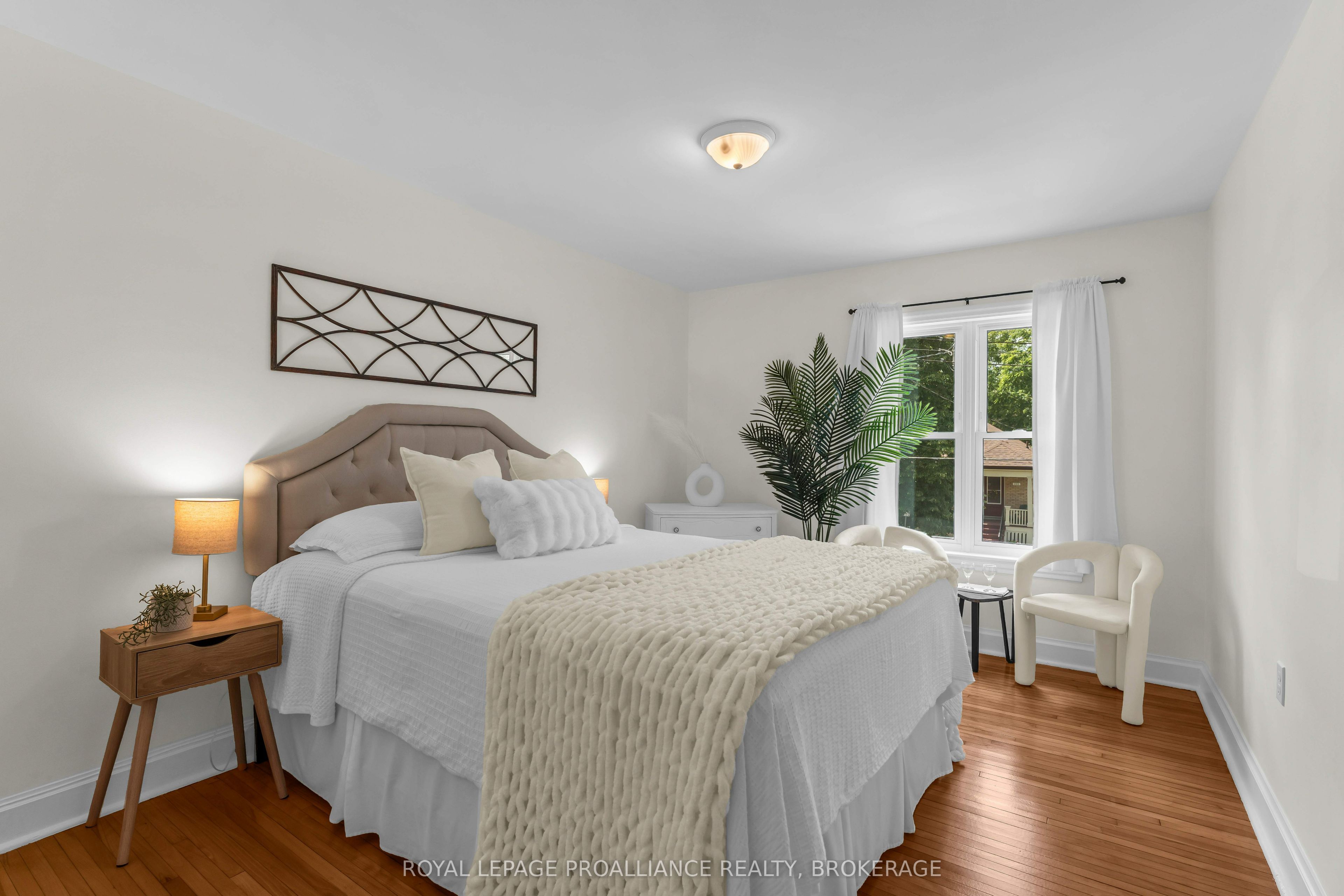201 Willingdon Avenue Property Photo 18