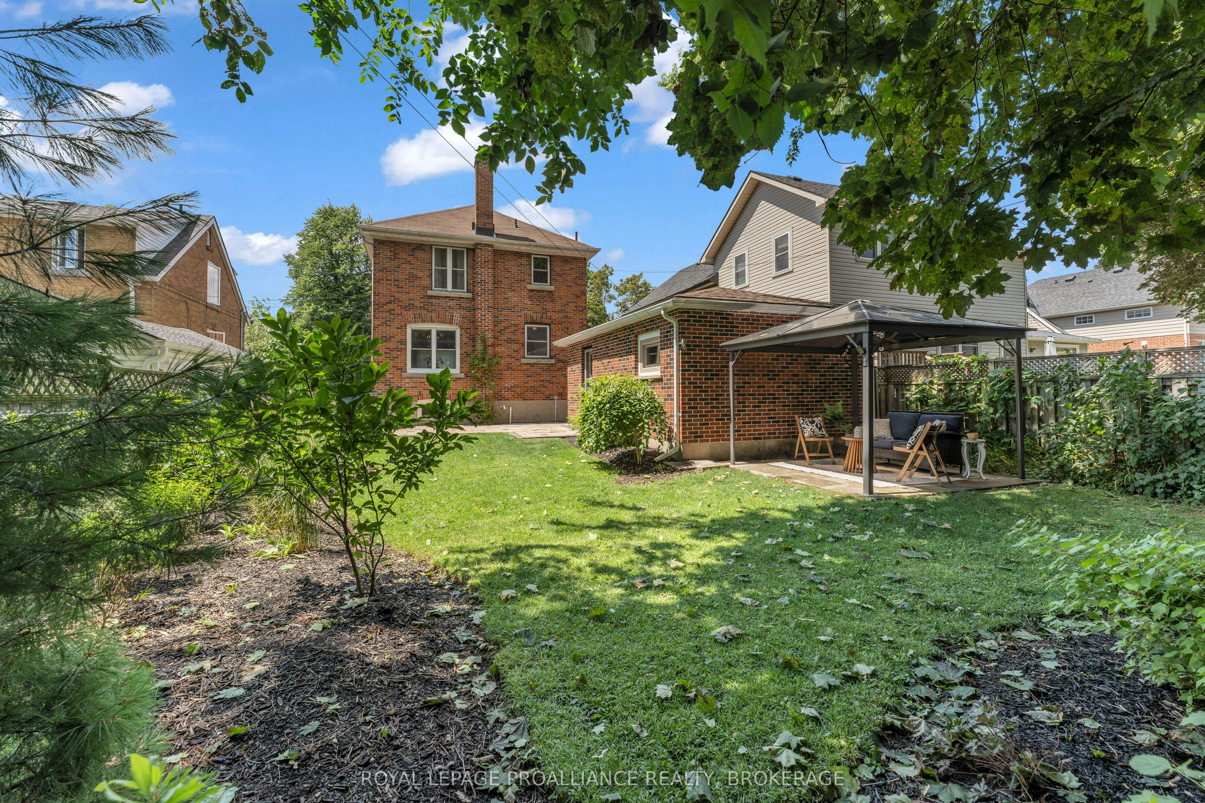 201 Willingdon Avenue Property Photo 33