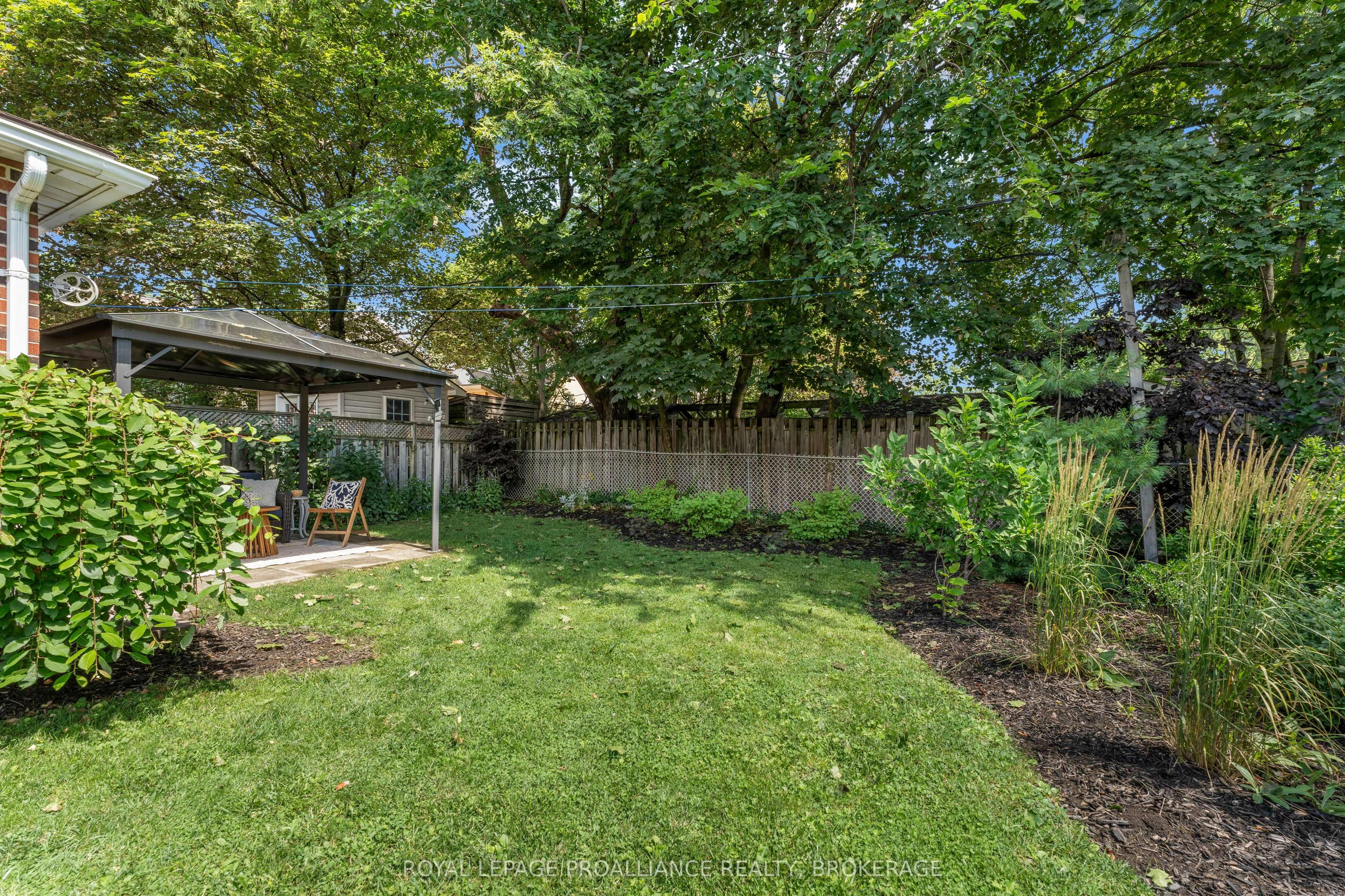 201 Willingdon Avenue Property Photo 36