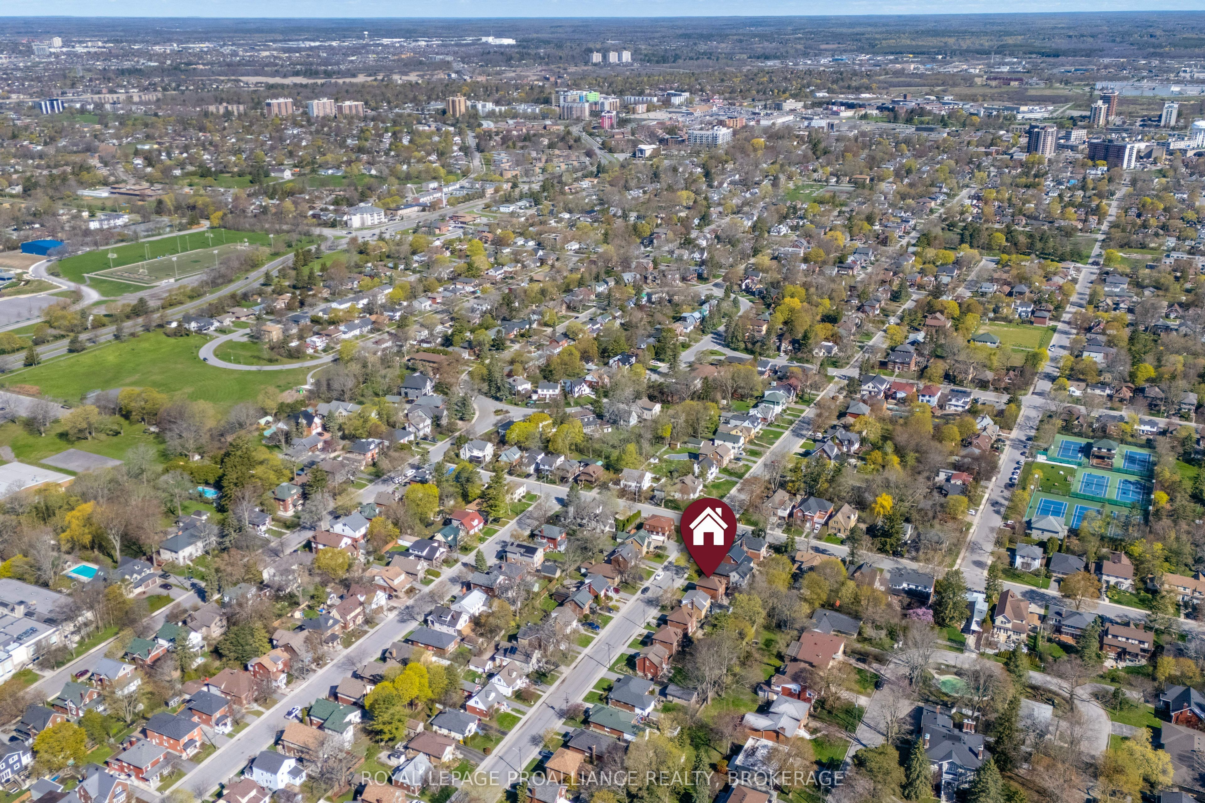 201 Willingdon Avenue Property Photo 39