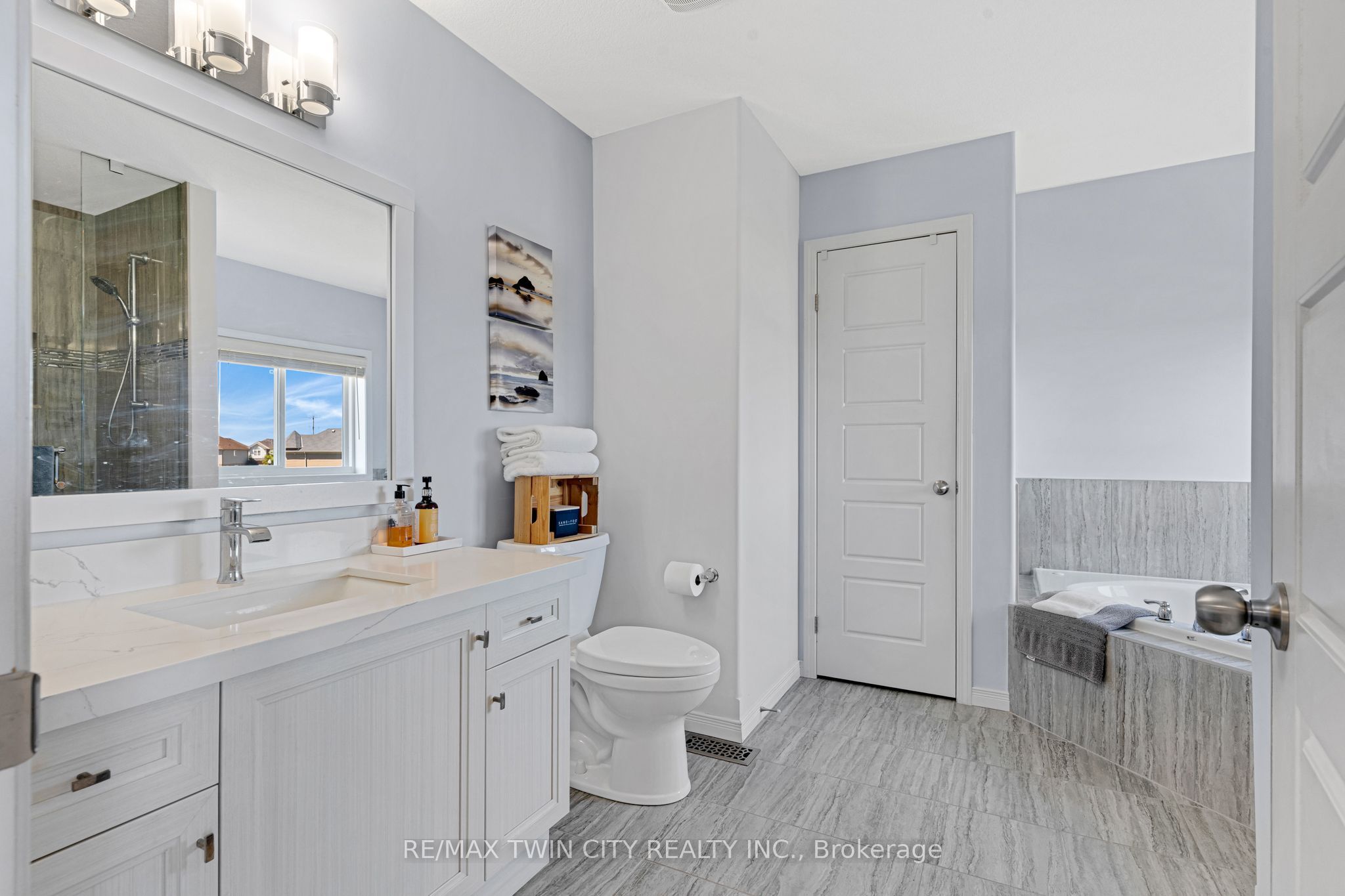 59 Netherwood Road Property Photo 33