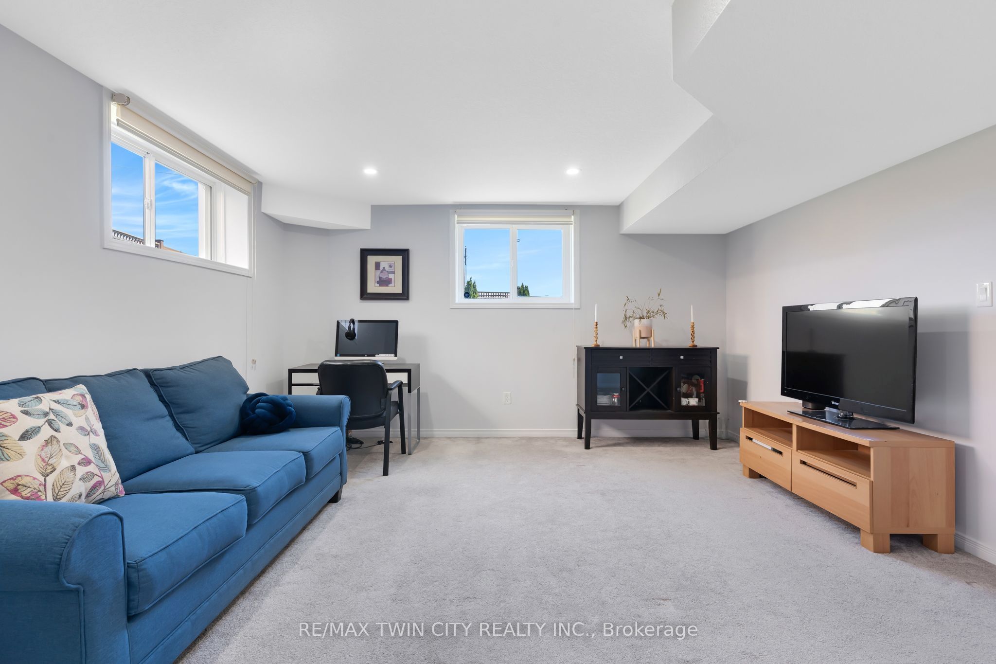 59 Netherwood Road Property Photo 35