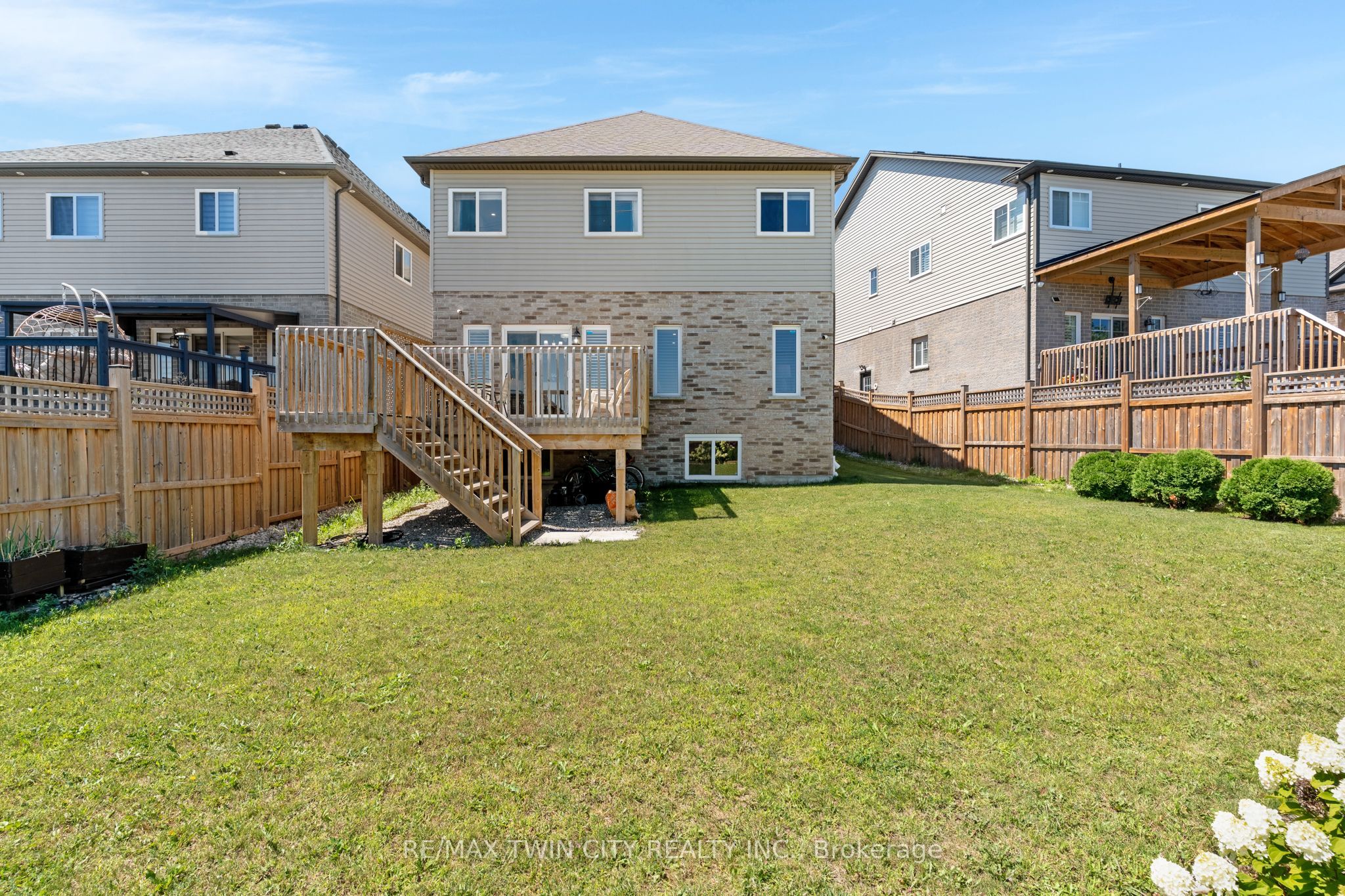 59 Netherwood Road Property Photo 45