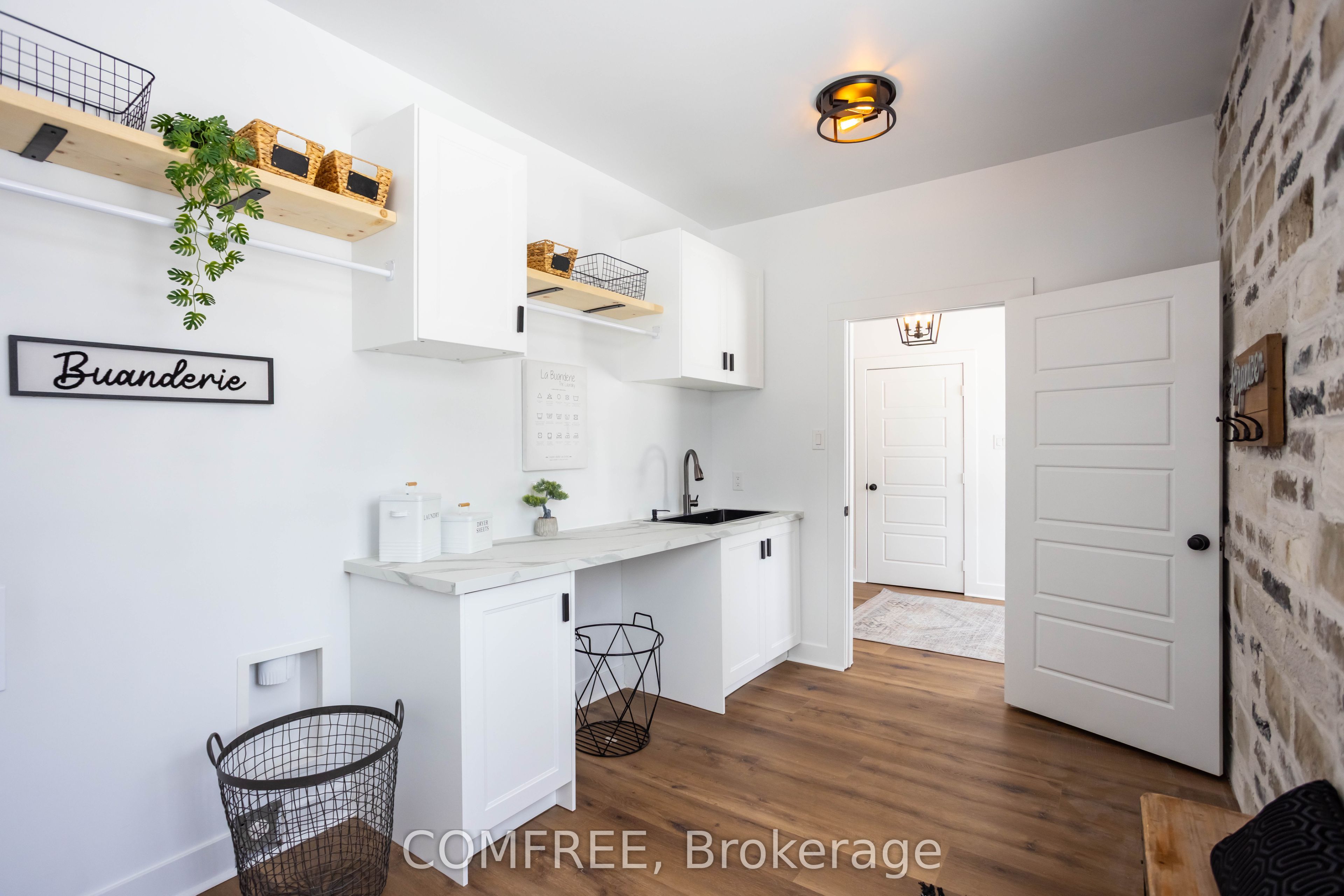 3244 Piche Road Property Photo 32