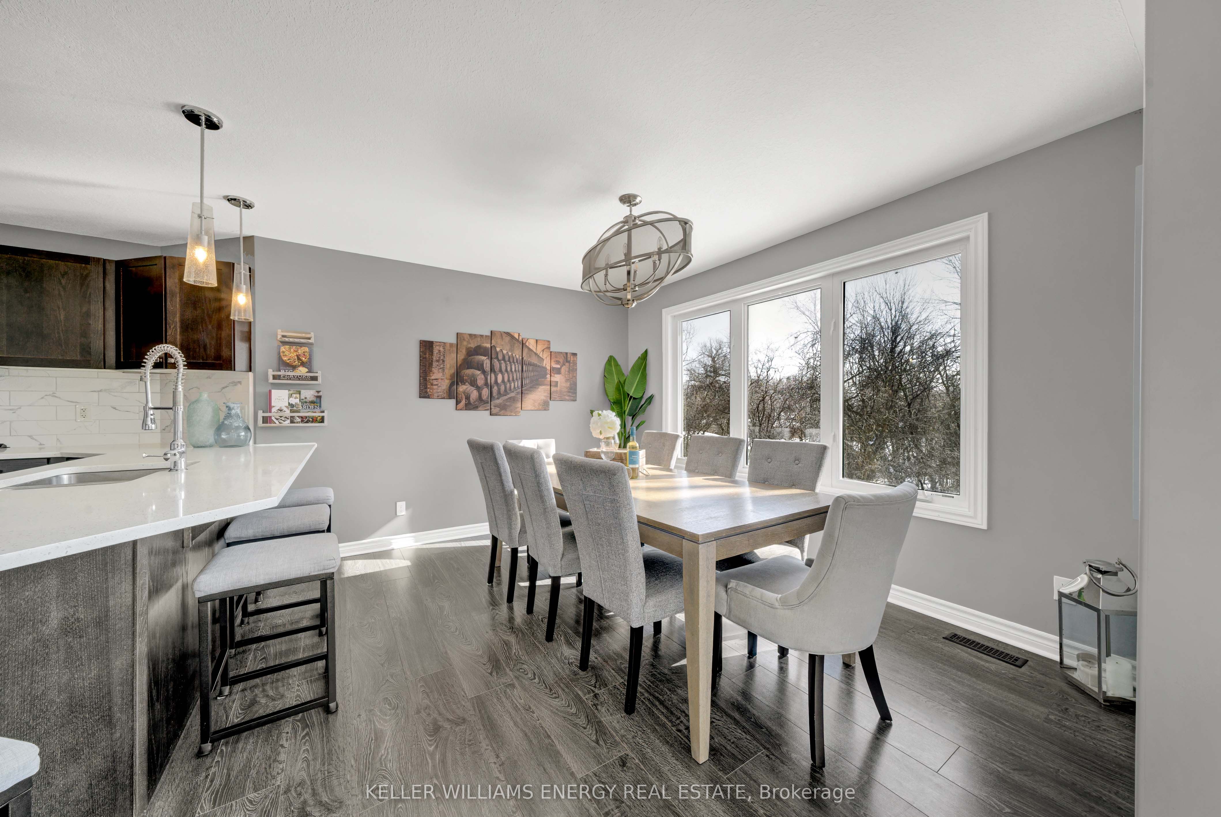 1687 Lakeside Drive Property Photo 16
