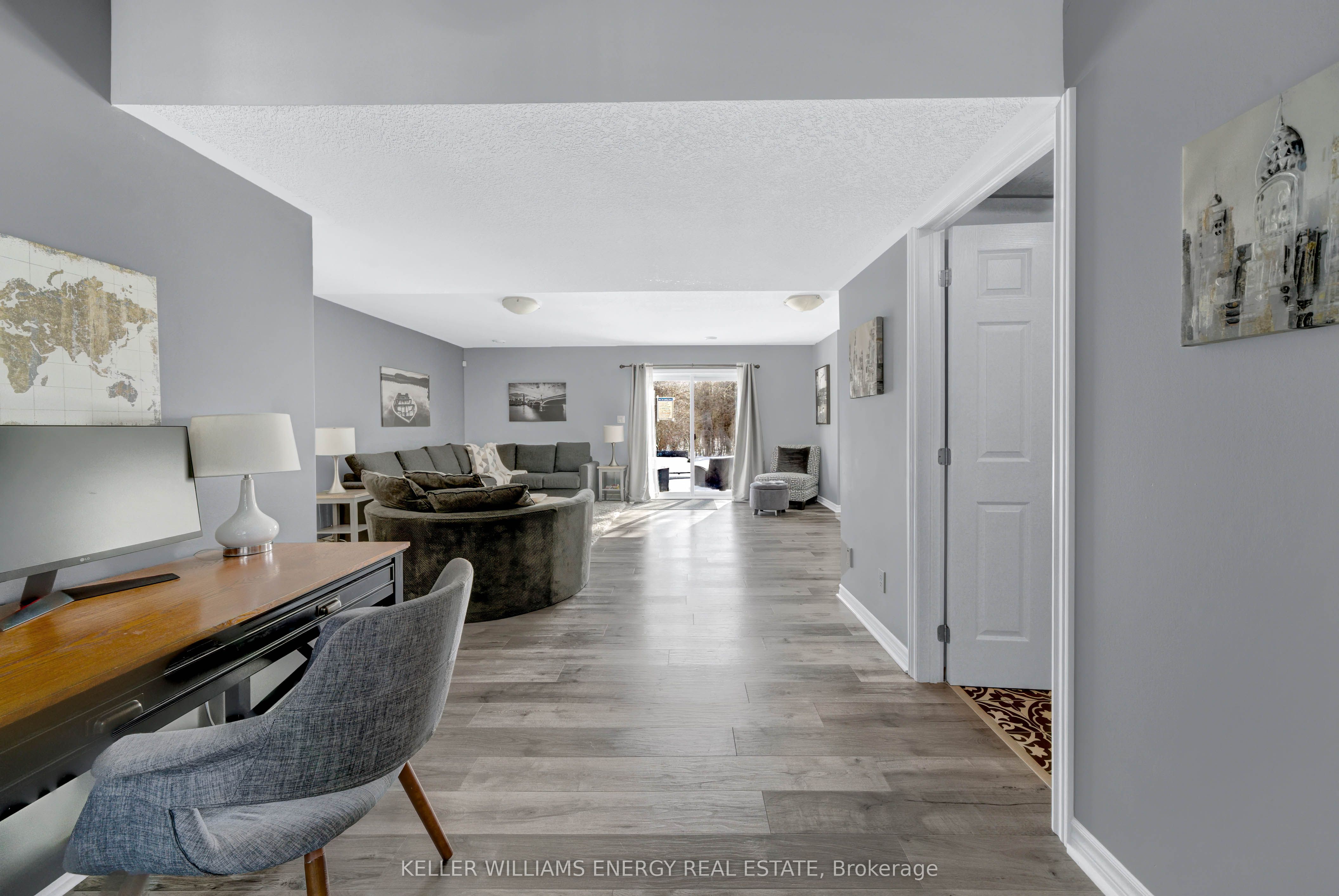 1687 Lakeside Drive Property Photo 32