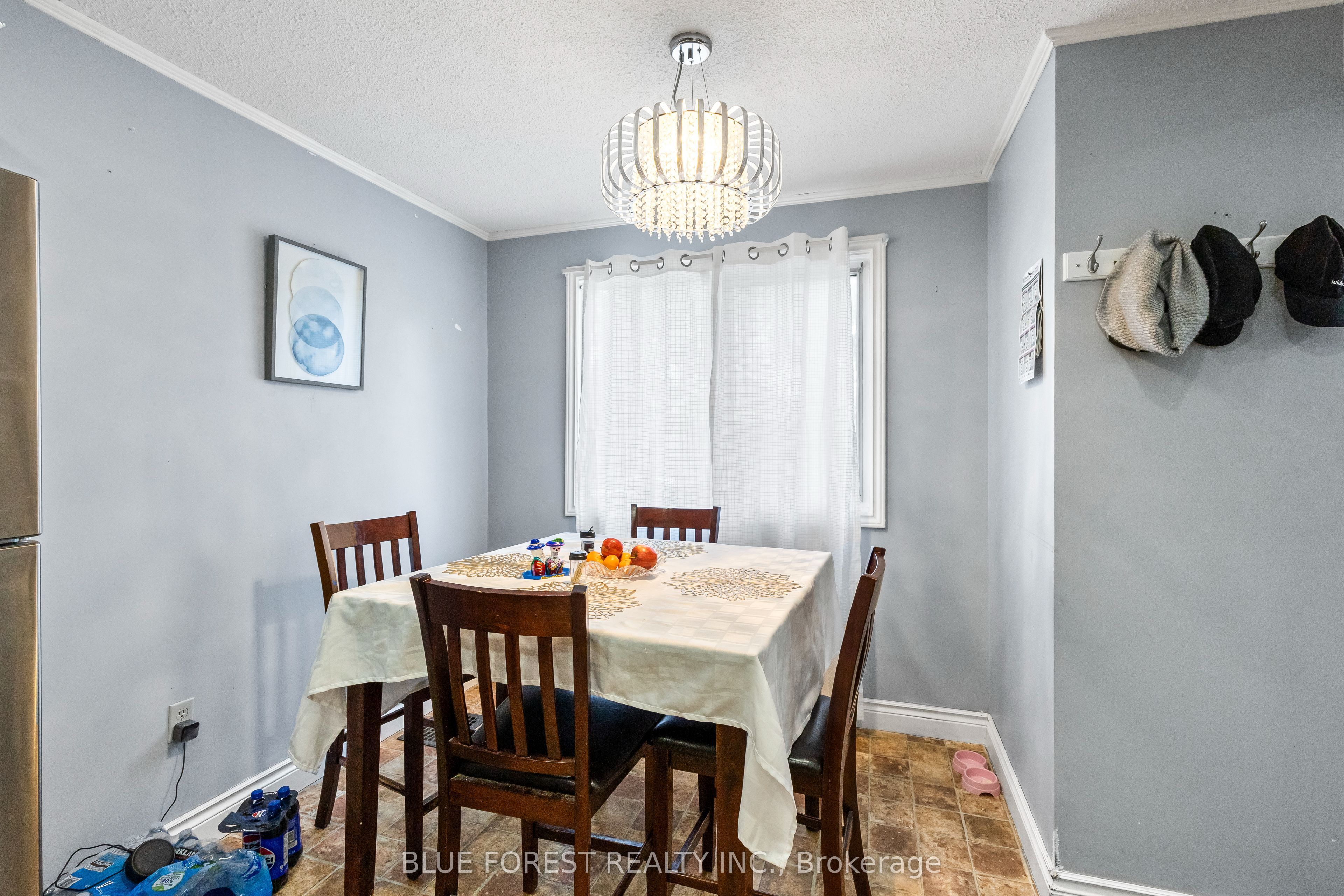 69 Connaught Avenue Property Photo 6