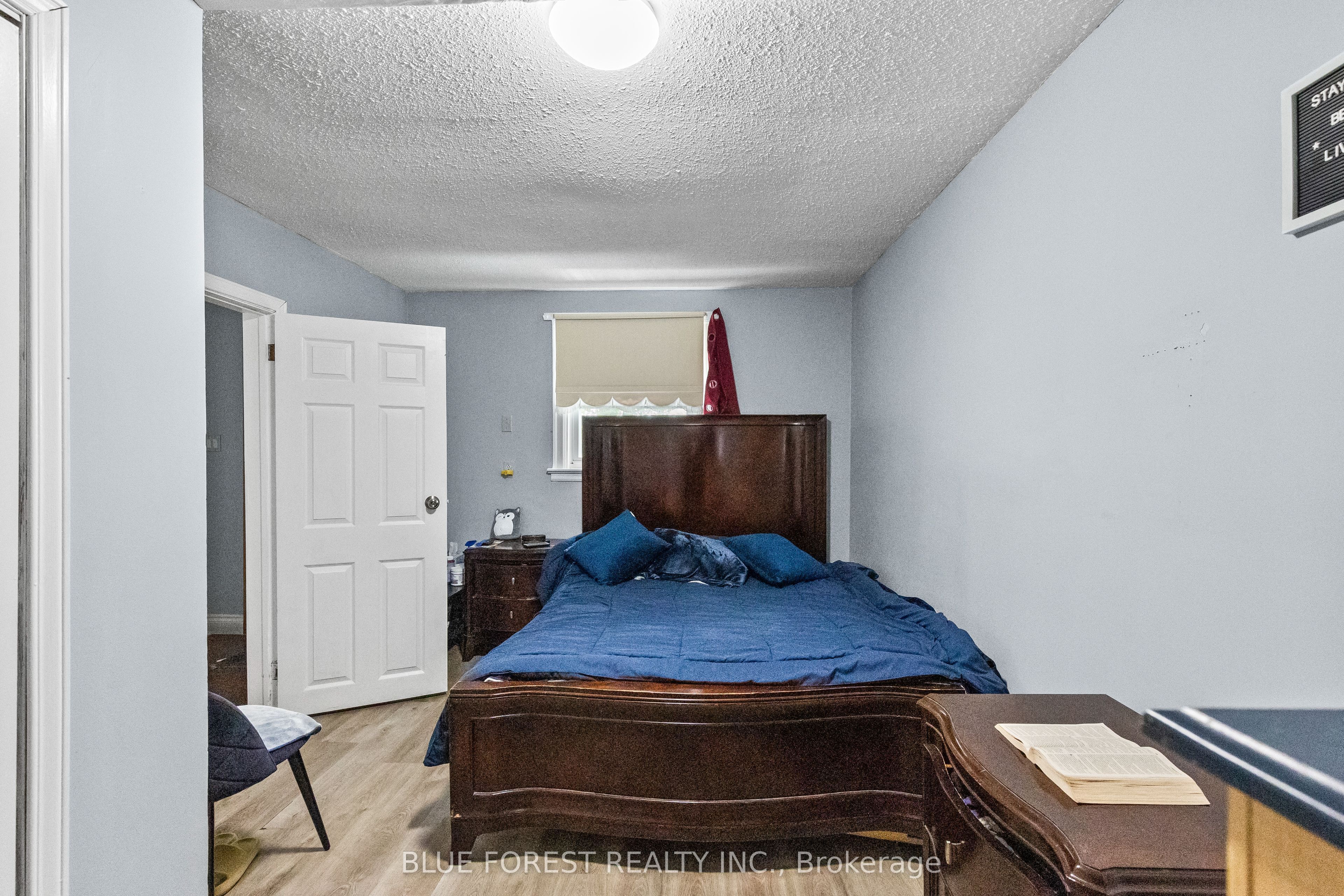69 Connaught Avenue Property Photo 12