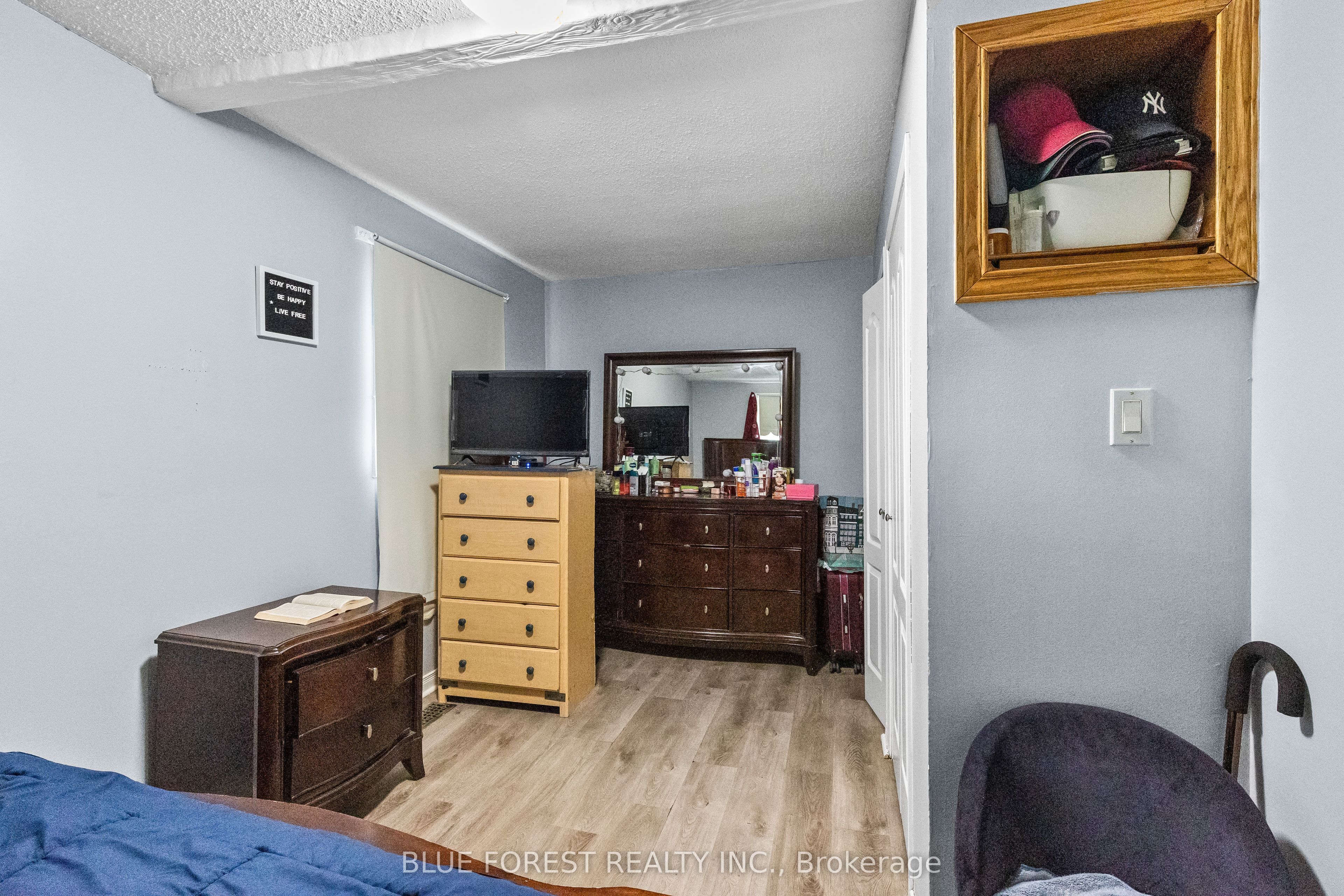 69 Connaught Avenue Property Photo 13
