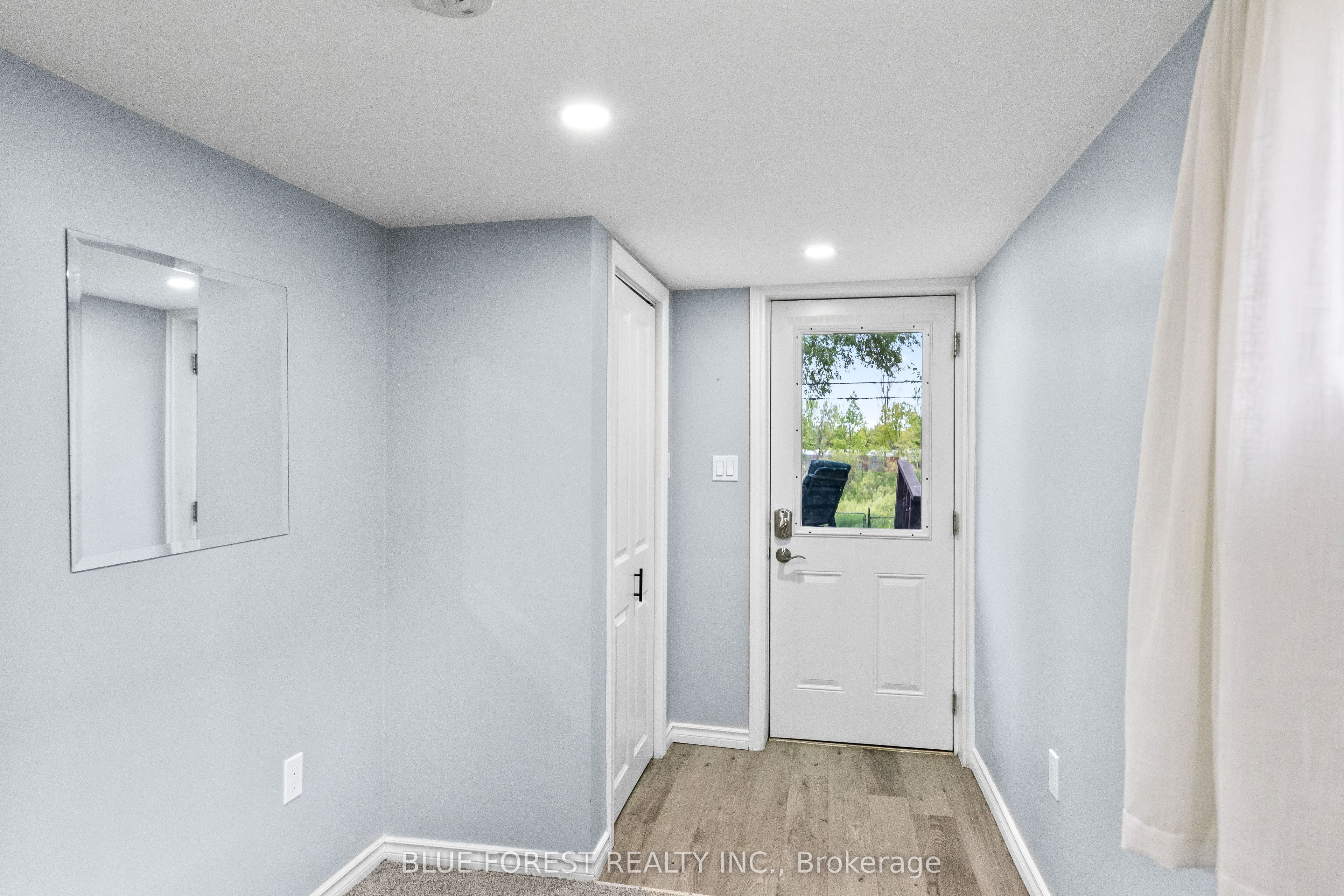 69 Connaught Avenue Property Photo 19