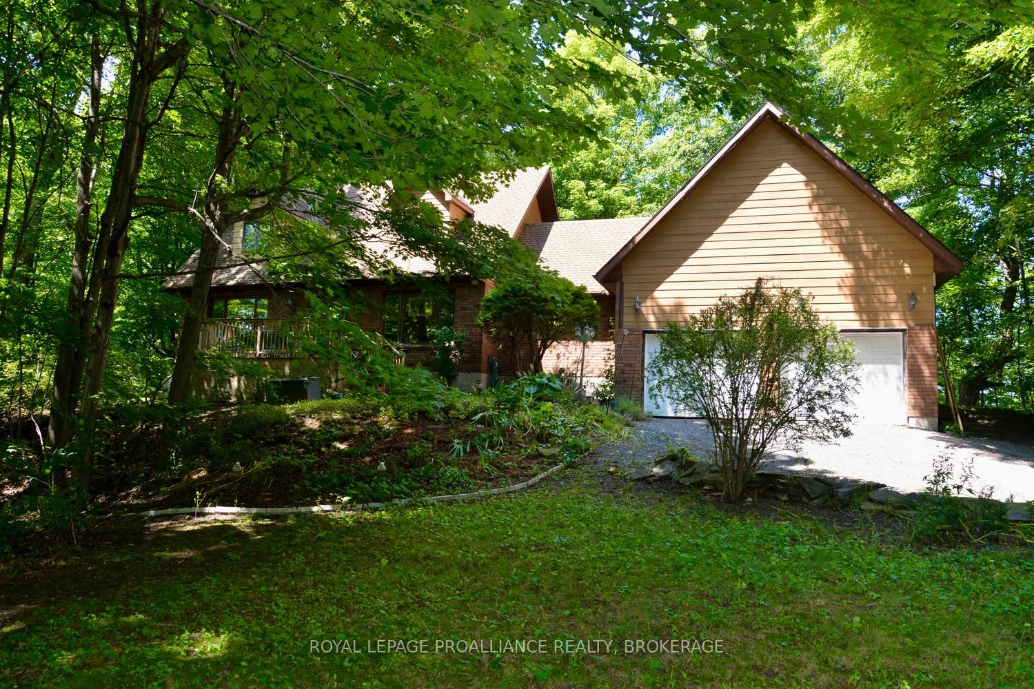 1852 Mac Alpine Road Property Photo 1