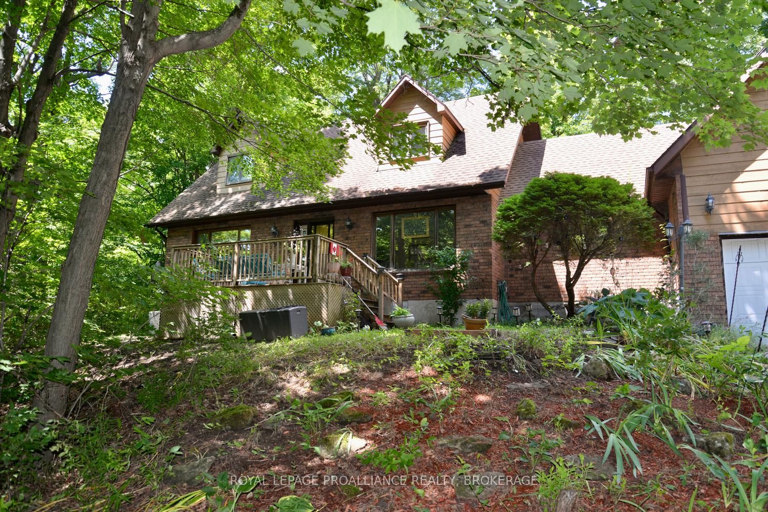 1852 Mac Alpine Road Property Photo 3