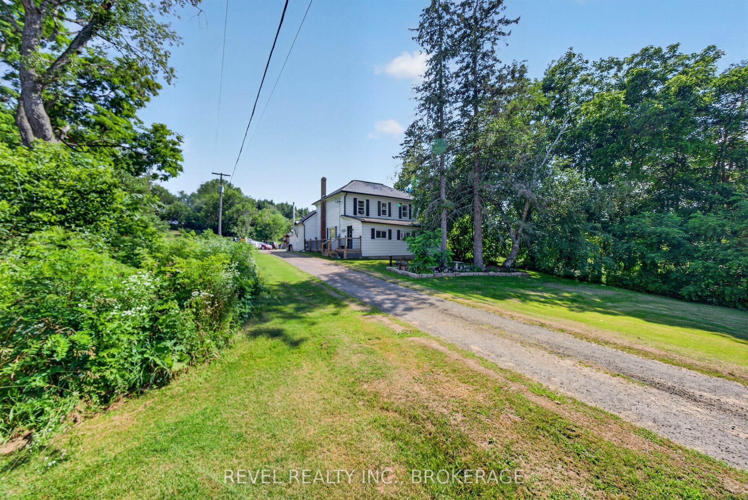 1905 Rutledge Road Property Photo 3
